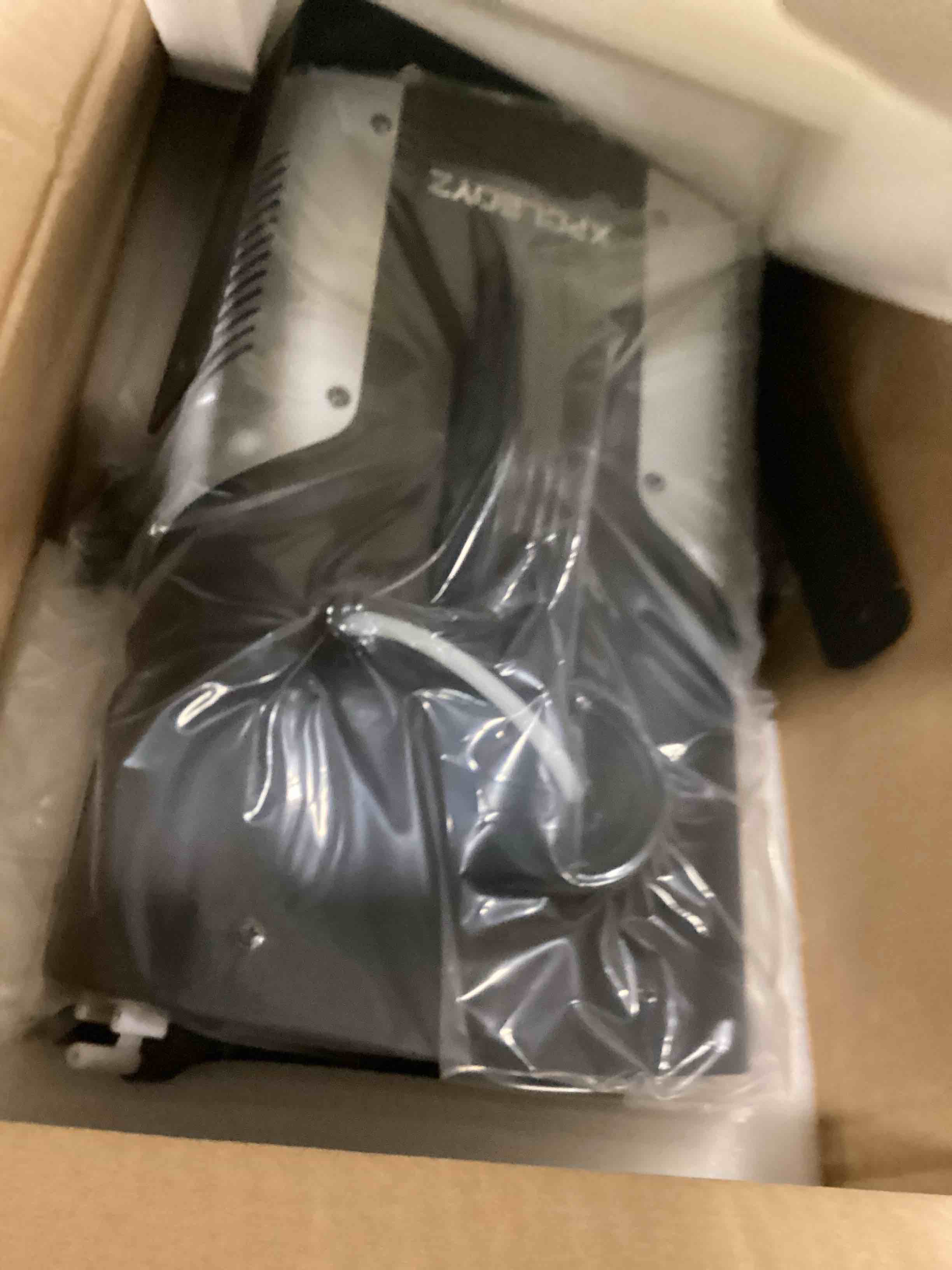 https://s3.amazonaws.com/lotting-images-prod/bidfta/TEA3670395_1746201724804.jpeg