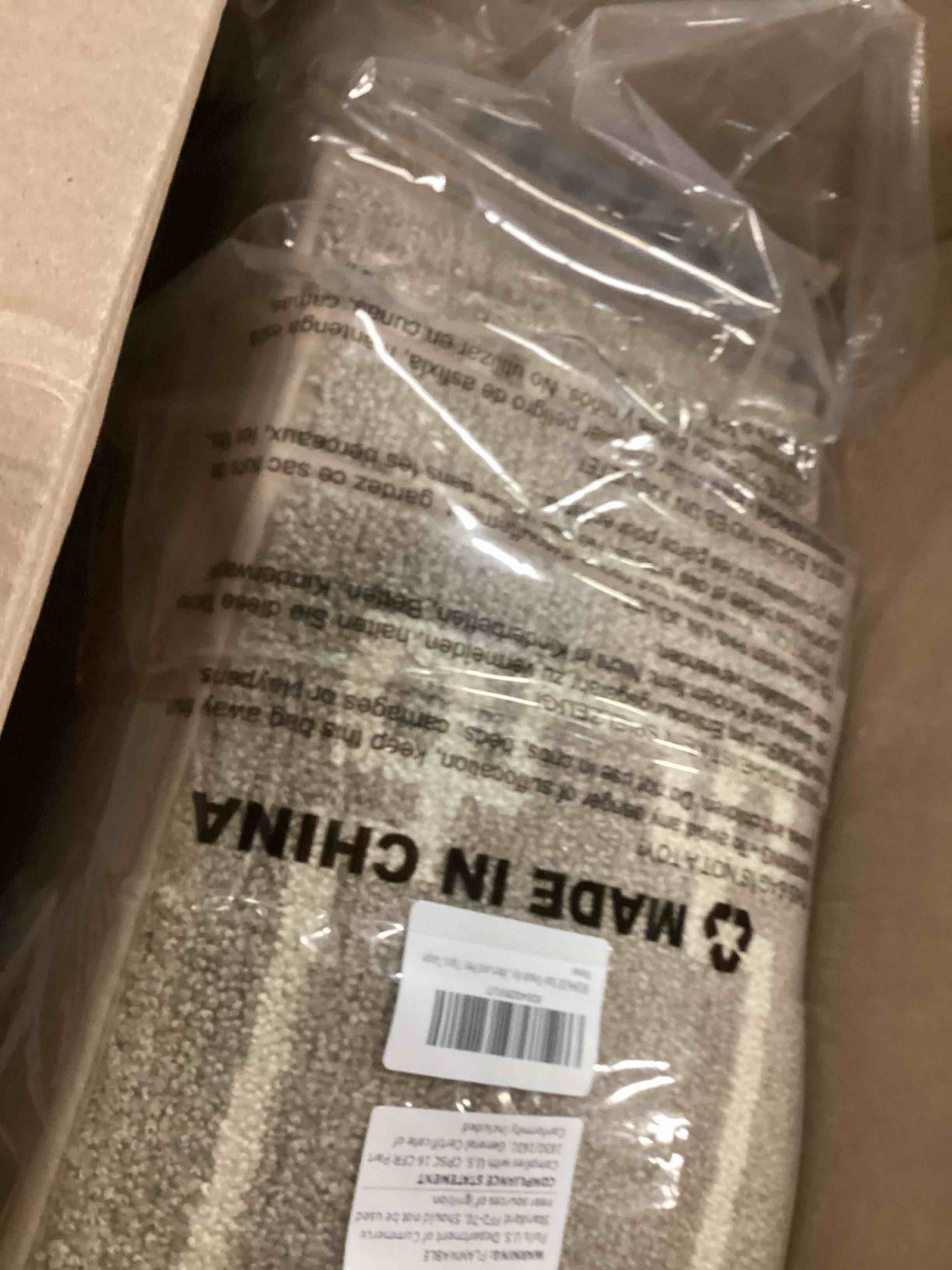 https://s3.amazonaws.com/lotting-images-prod/bidfta/TEA3670533_1746217006730.jpeg