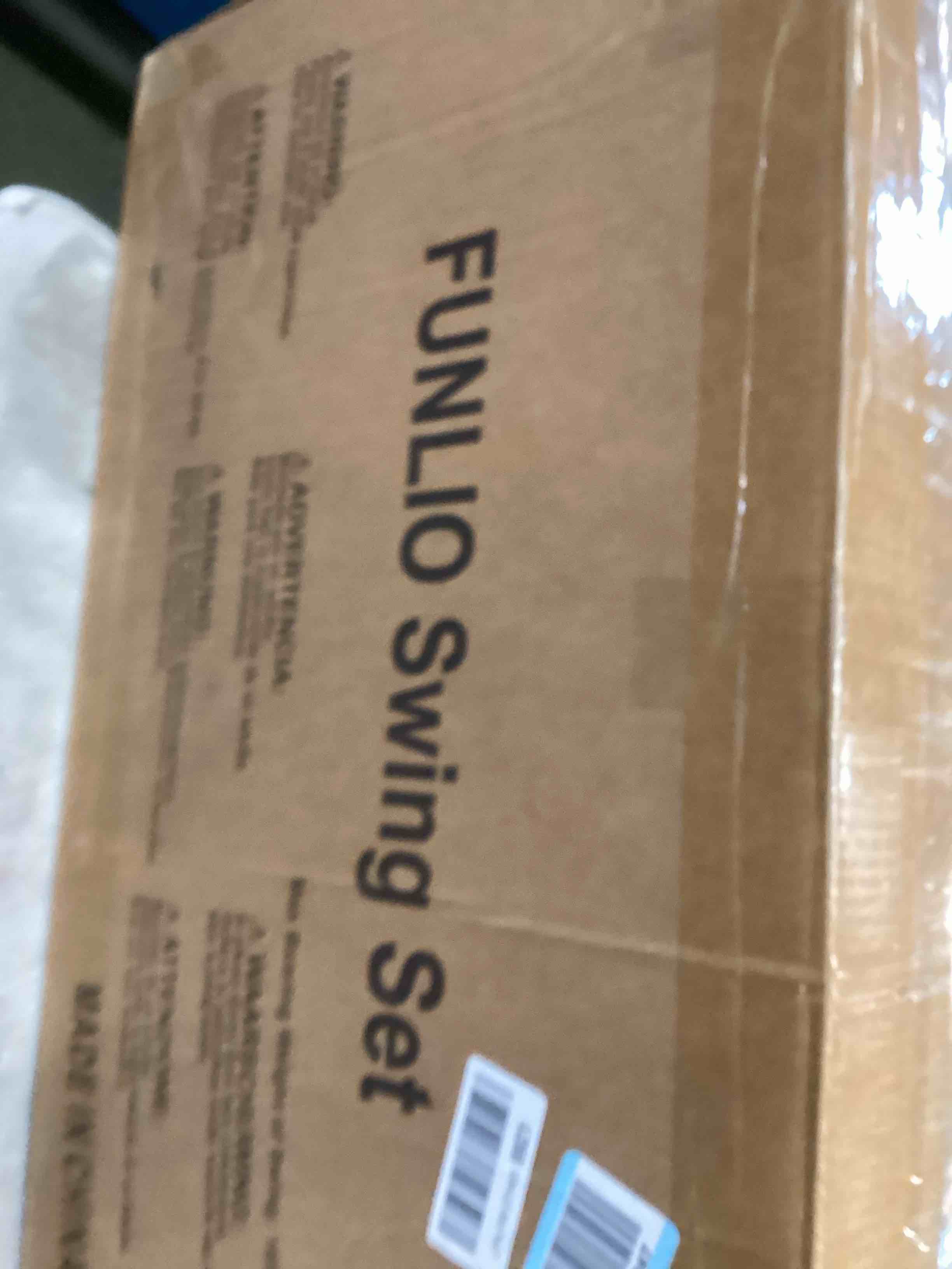 https://s3.amazonaws.com/lotting-images-prod/bidfta/TEA3670606_1746449996356.jpeg