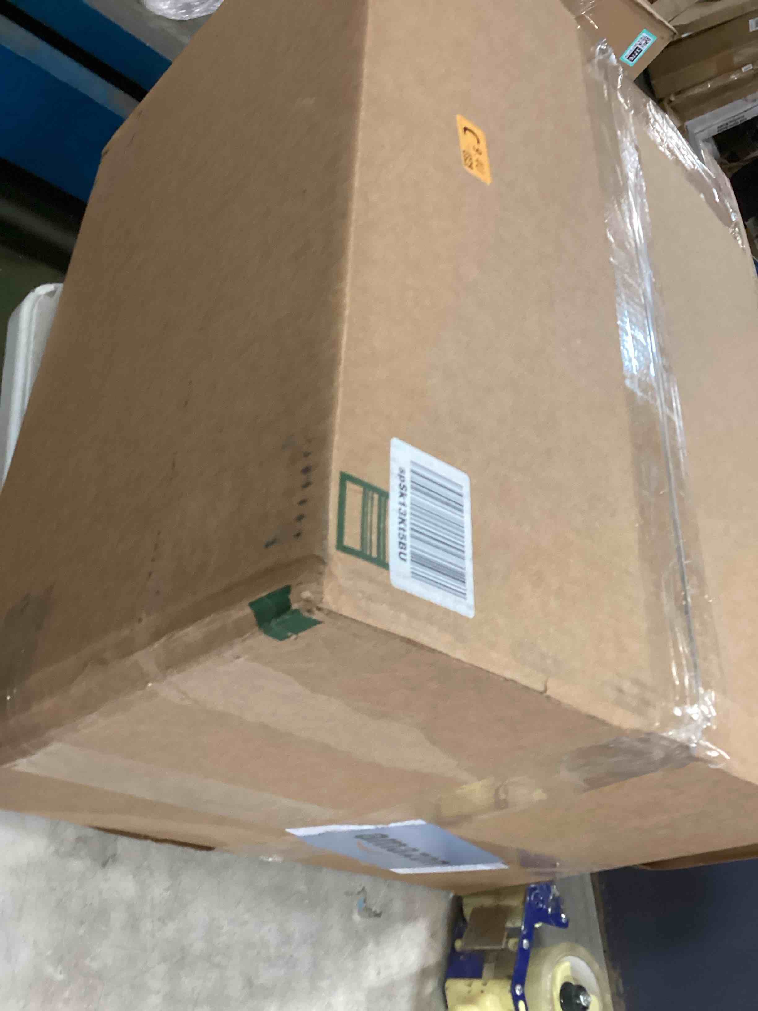 https://s3.amazonaws.com/lotting-images-prod/bidfta/TEA3670696_1746456051243.jpeg