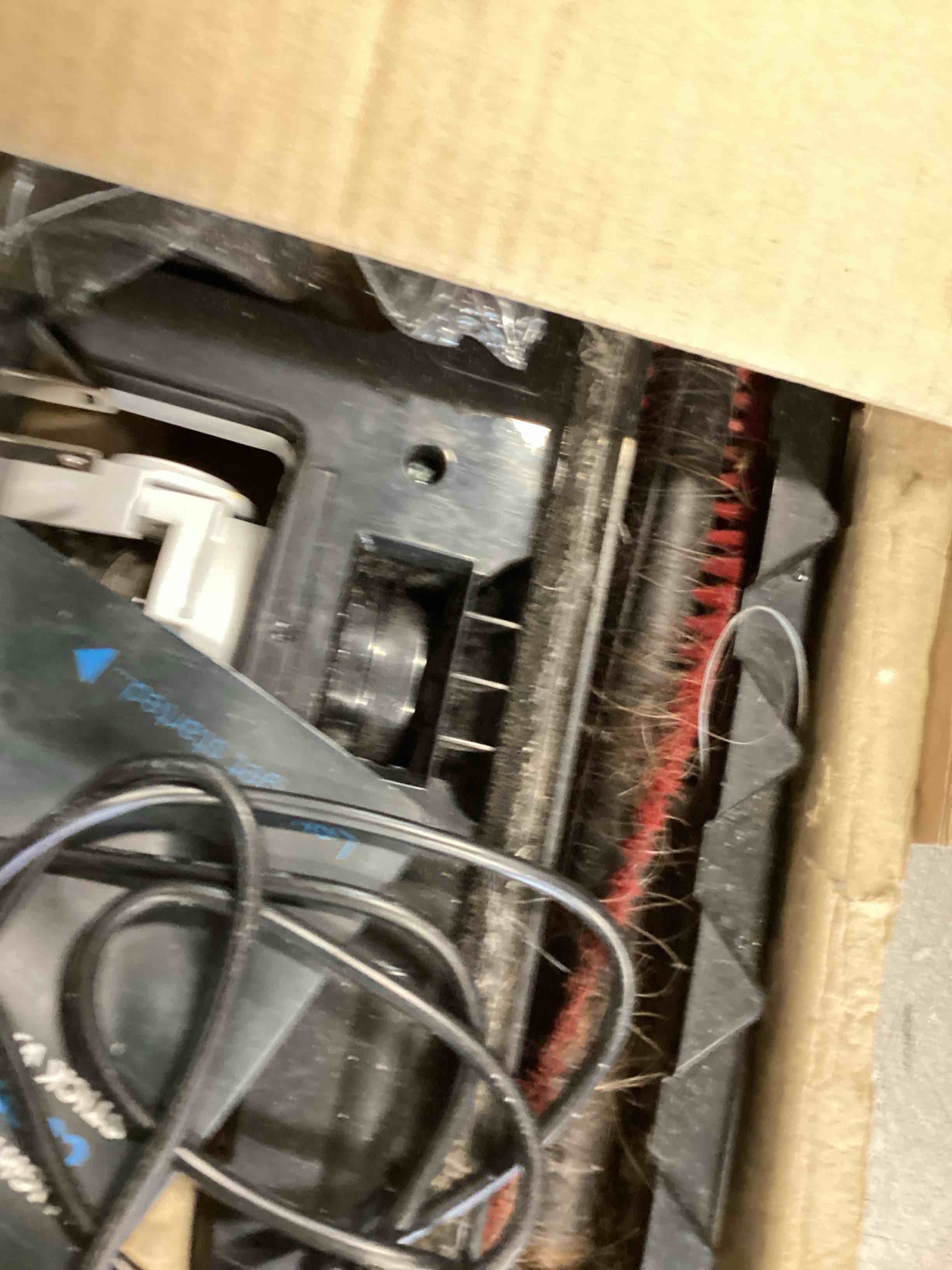 https://s3.amazonaws.com/lotting-images-prod/bidfta/TEA3670732_1746458639117.jpeg