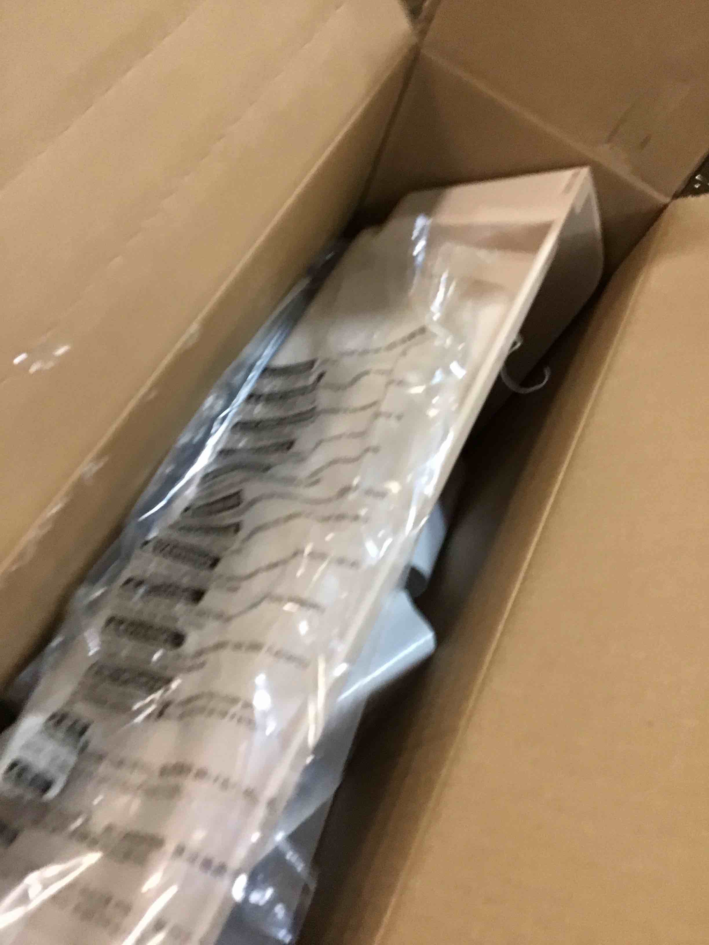 https://s3.amazonaws.com/lotting-images-prod/bidfta/TEA3671818_1746640430759.jpeg