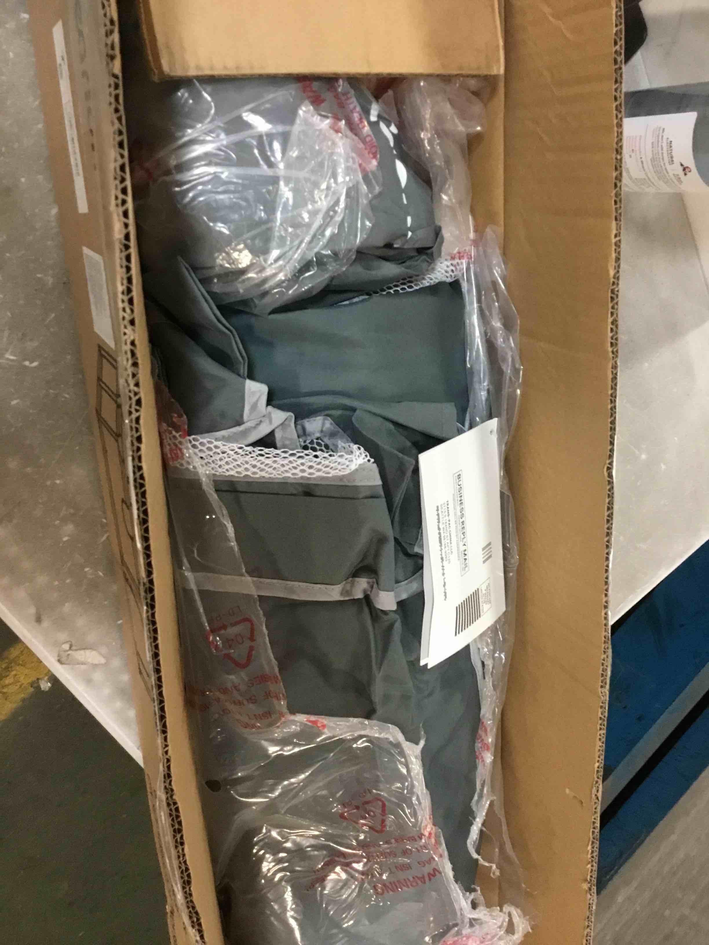 https://s3.amazonaws.com/lotting-images-prod/bidfta/TEA3672957_1747063147747.jpeg