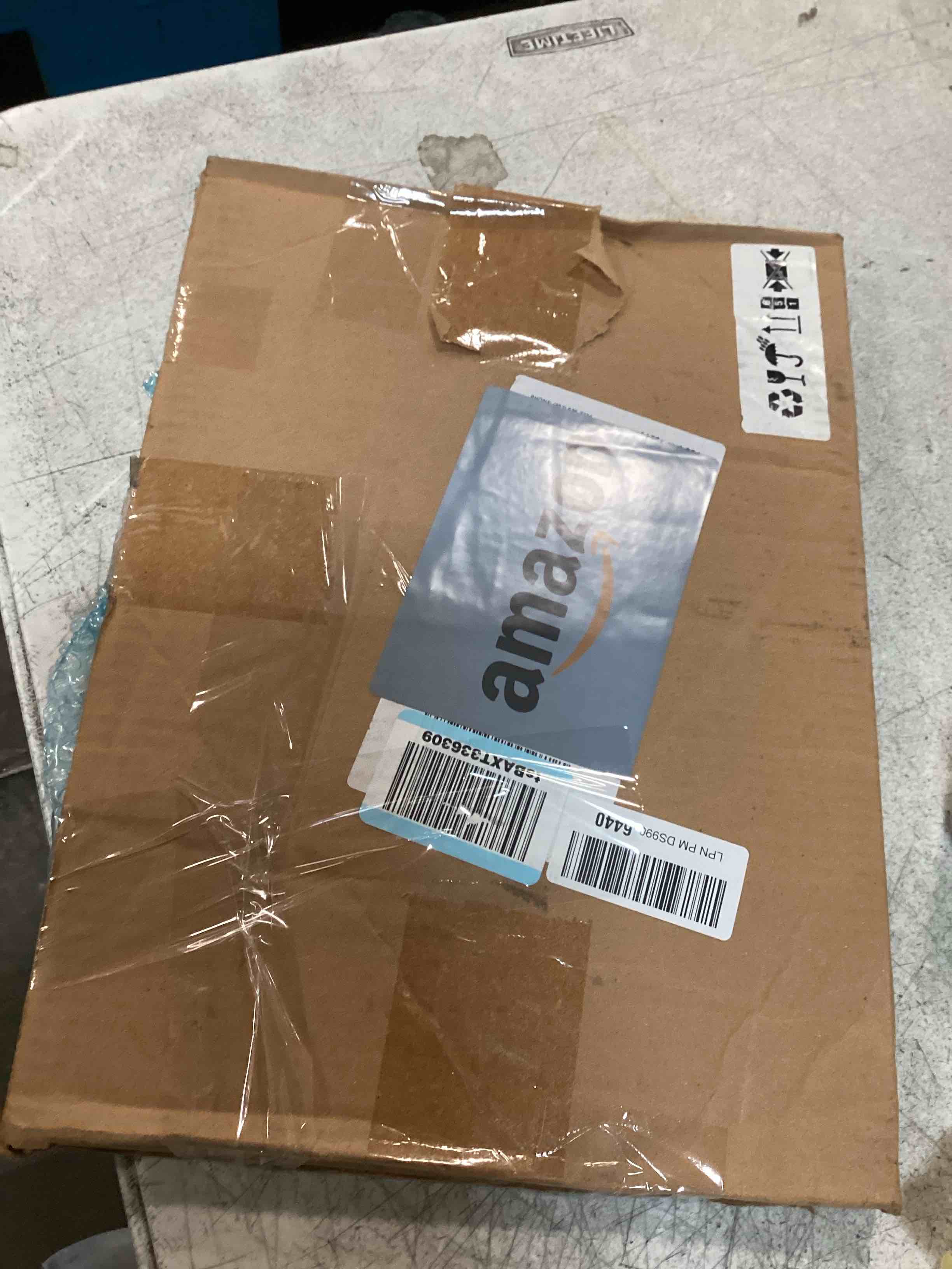 https://s3.amazonaws.com/lotting-images-prod/bidfta/TEA3673747_1746450812117.jpeg