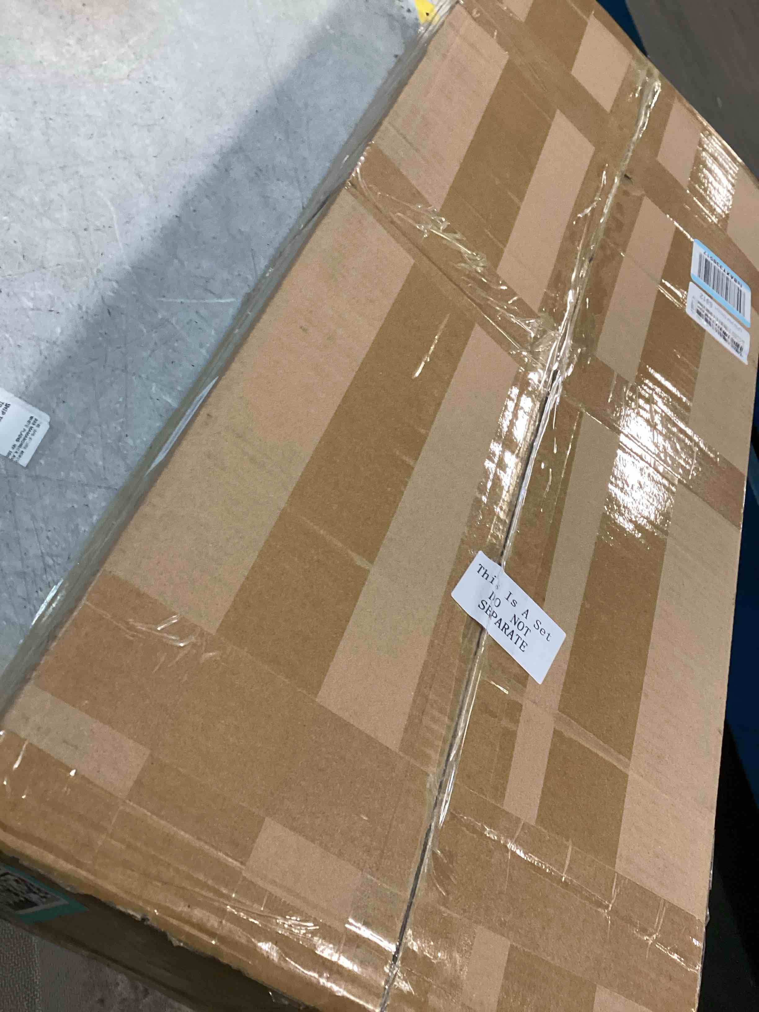 https://s3.amazonaws.com/lotting-images-prod/bidfta/TEA3673994_1746537435032.jpeg