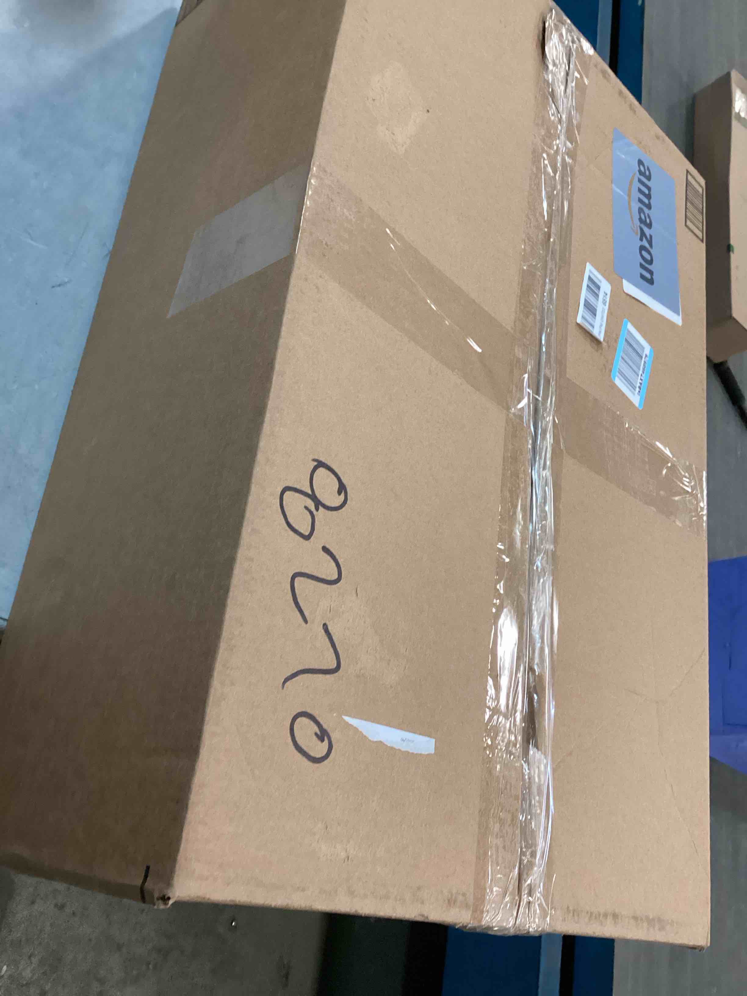 https://s3.amazonaws.com/lotting-images-prod/bidfta/TEA3674000_1746538016235.jpeg