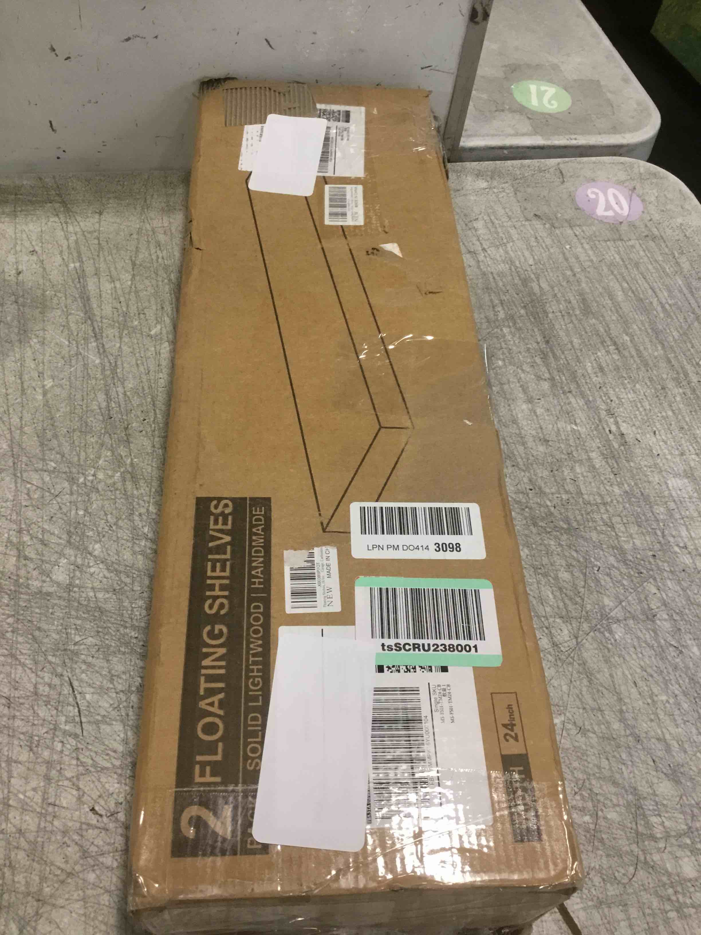 https://s3.amazonaws.com/lotting-images-prod/bidfta/TEA3676127_1745511059633.jpeg