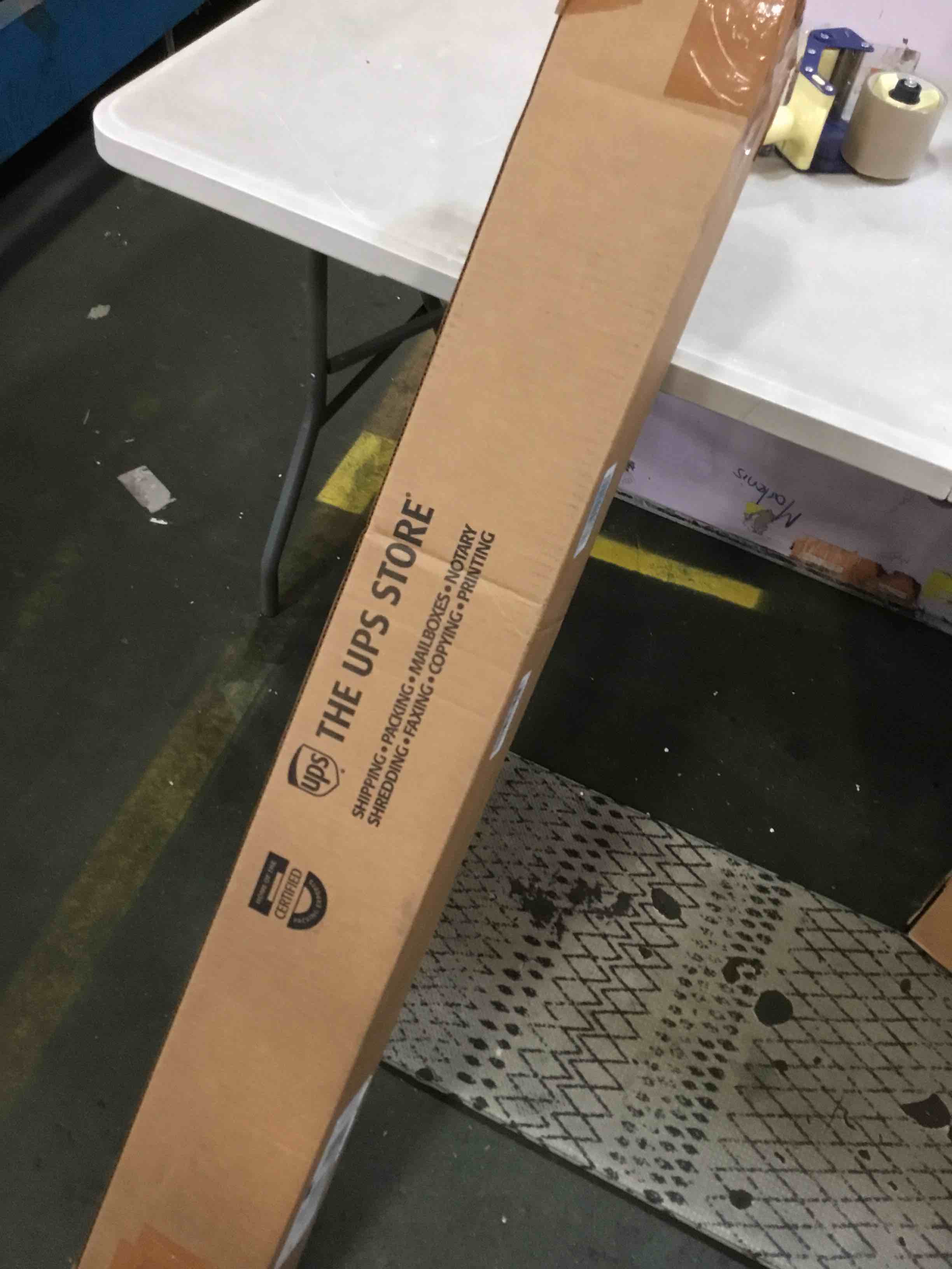https://s3.amazonaws.com/lotting-images-prod/bidfta/TEA3676483_1746020106879.jpeg