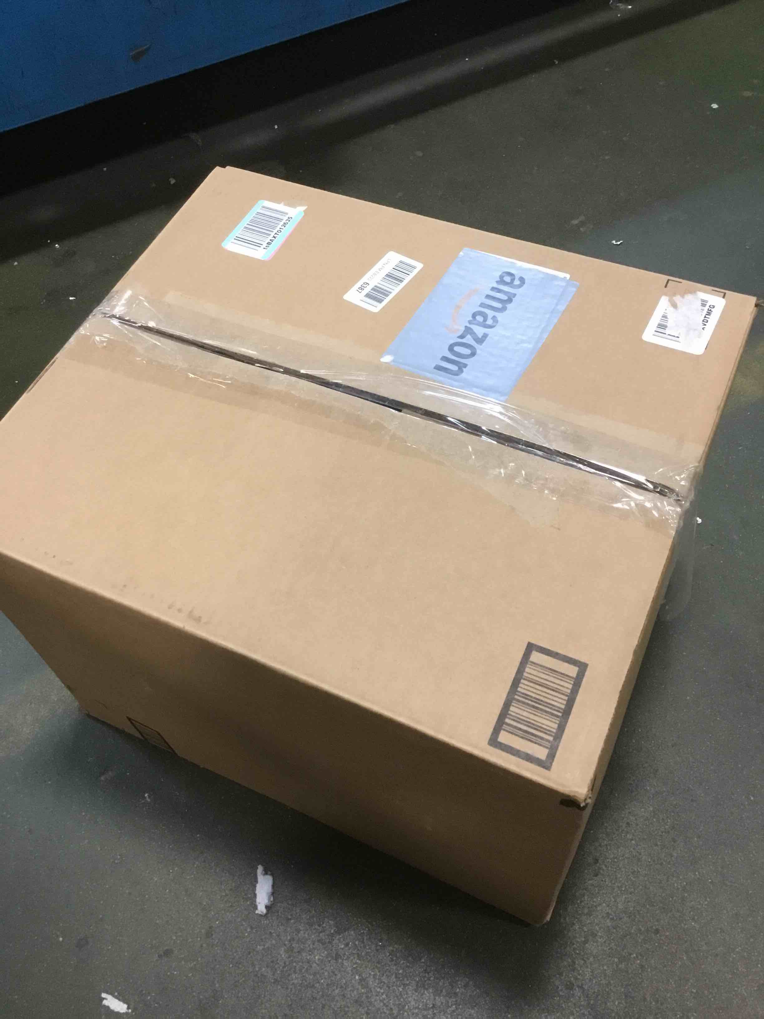 https://s3.amazonaws.com/lotting-images-prod/bidfta/TEA3676918_1746458933597.jpeg
