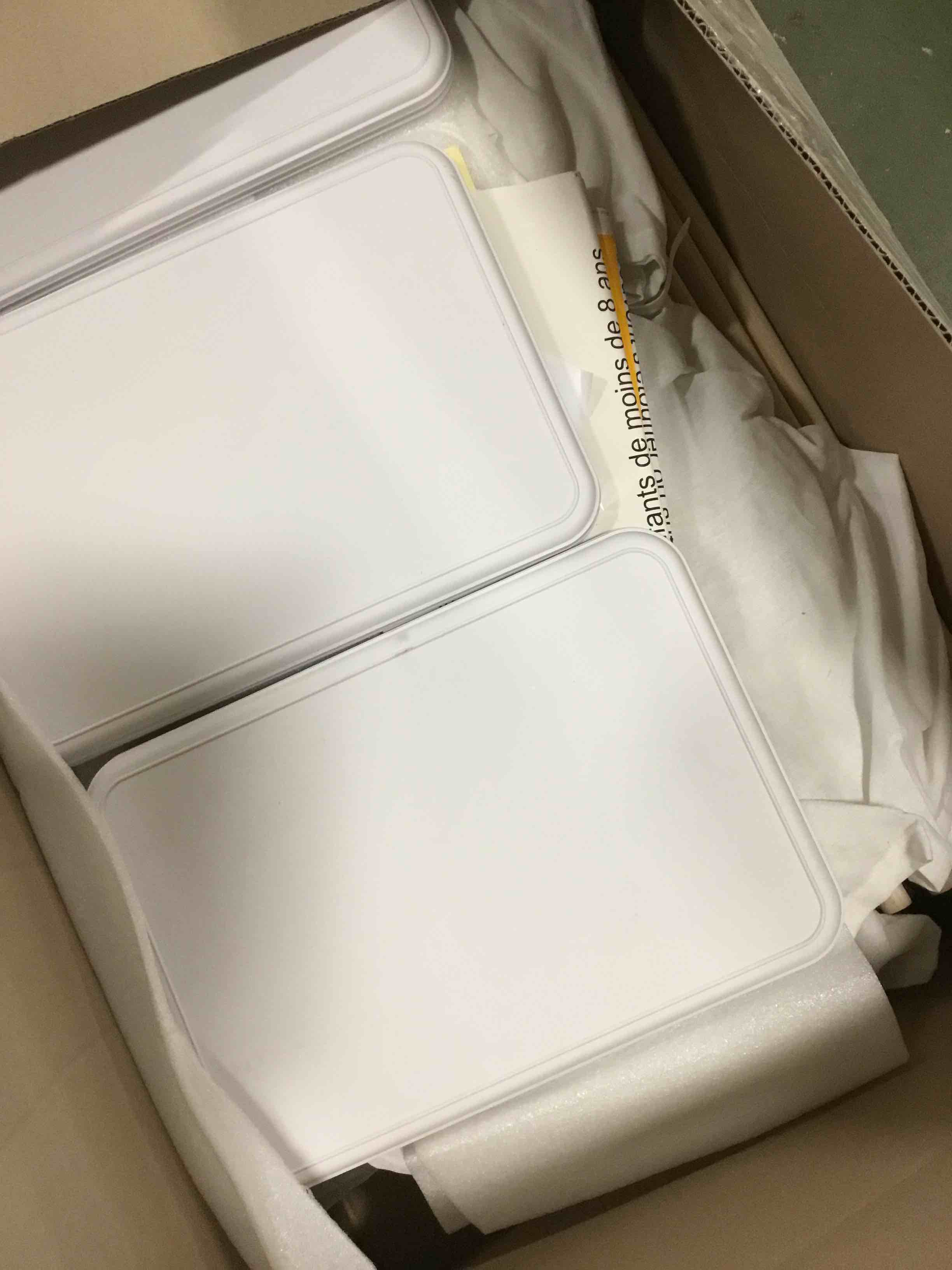 https://s3.amazonaws.com/lotting-images-prod/bidfta/TEA3677317_1746620237894.jpeg