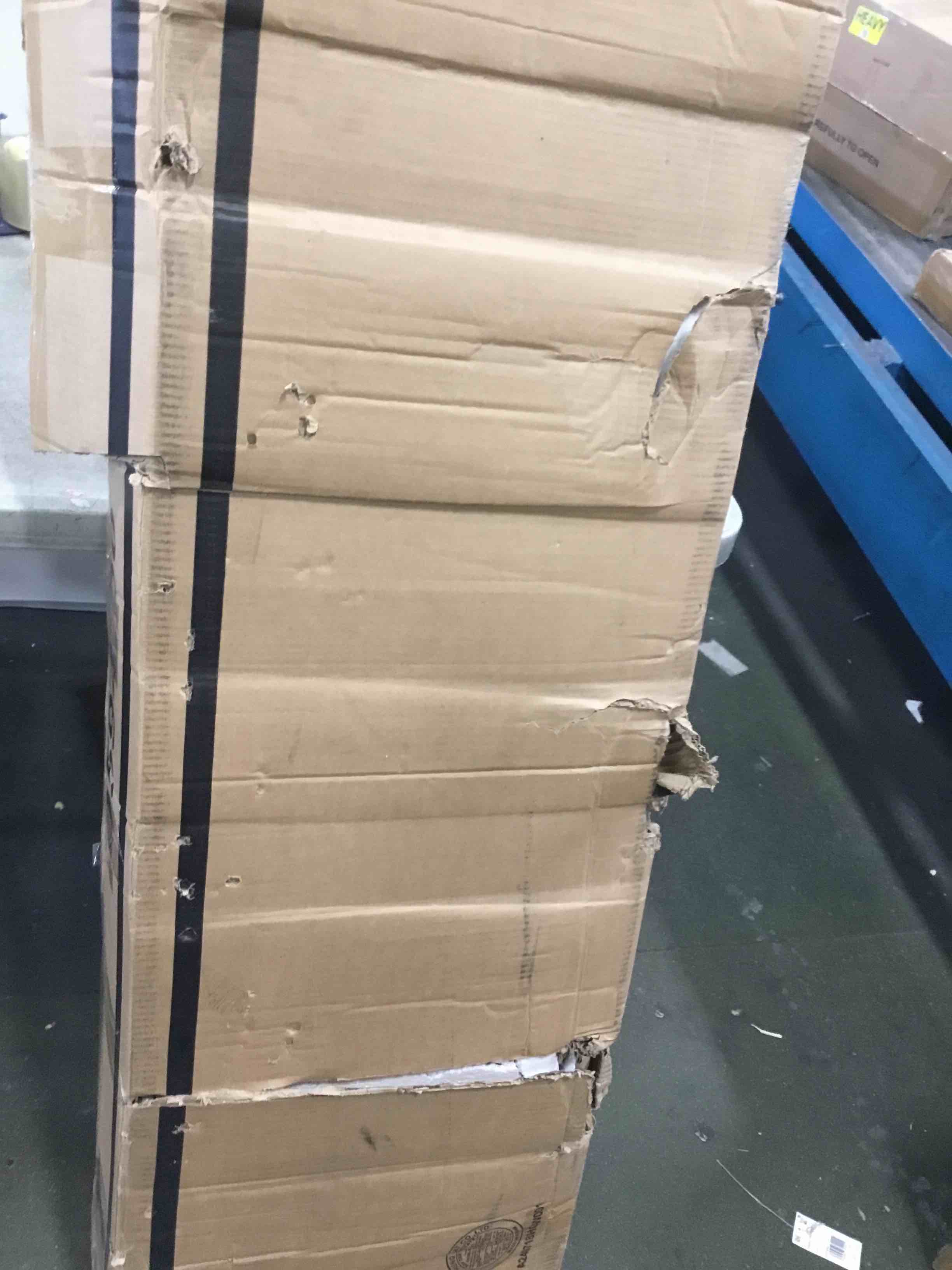 https://s3.amazonaws.com/lotting-images-prod/bidfta/TEA3678391_1747227831003.jpeg