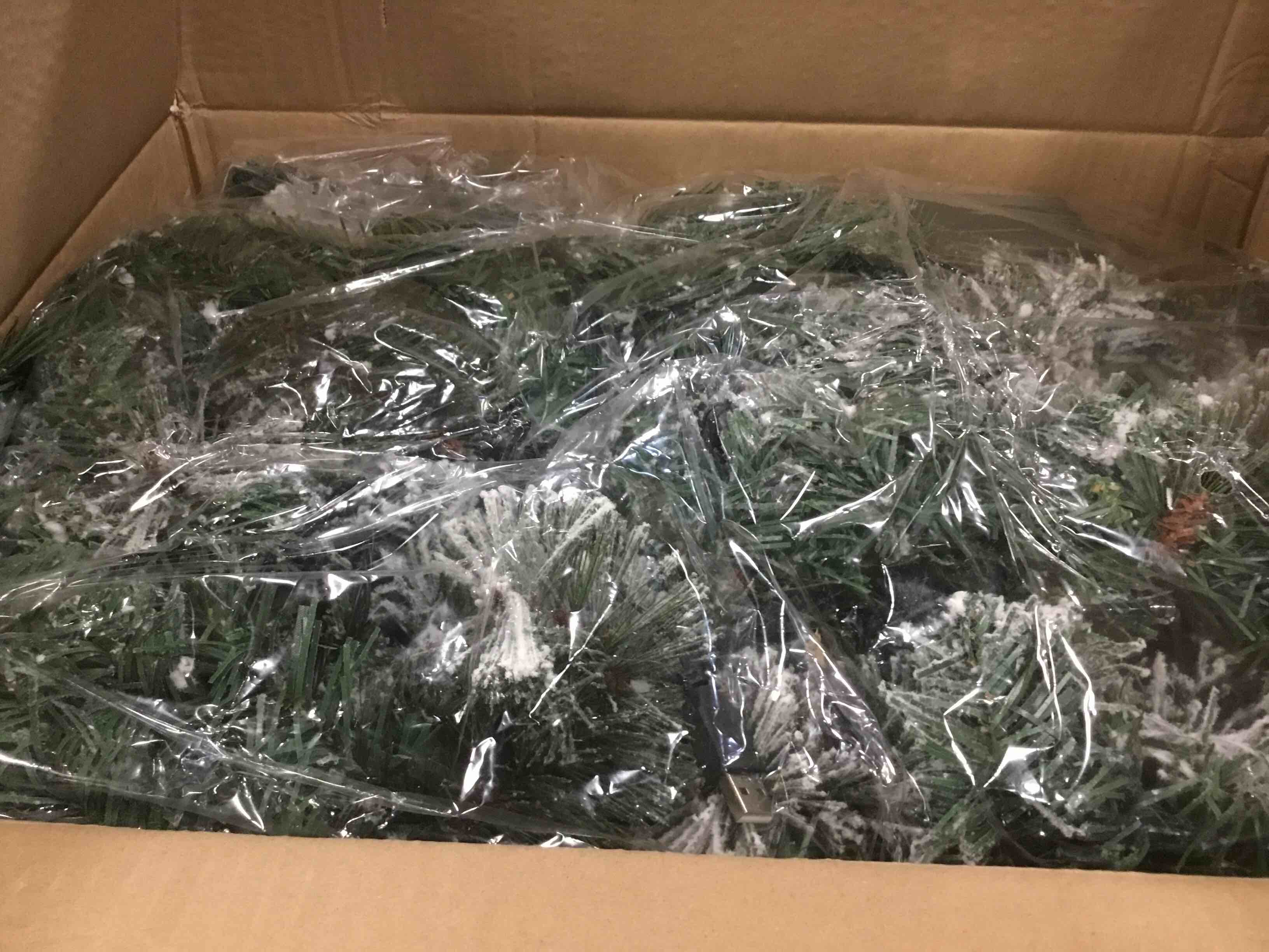 https://s3.amazonaws.com/lotting-images-prod/bidfta/TEA3678625_1747245759423.jpeg