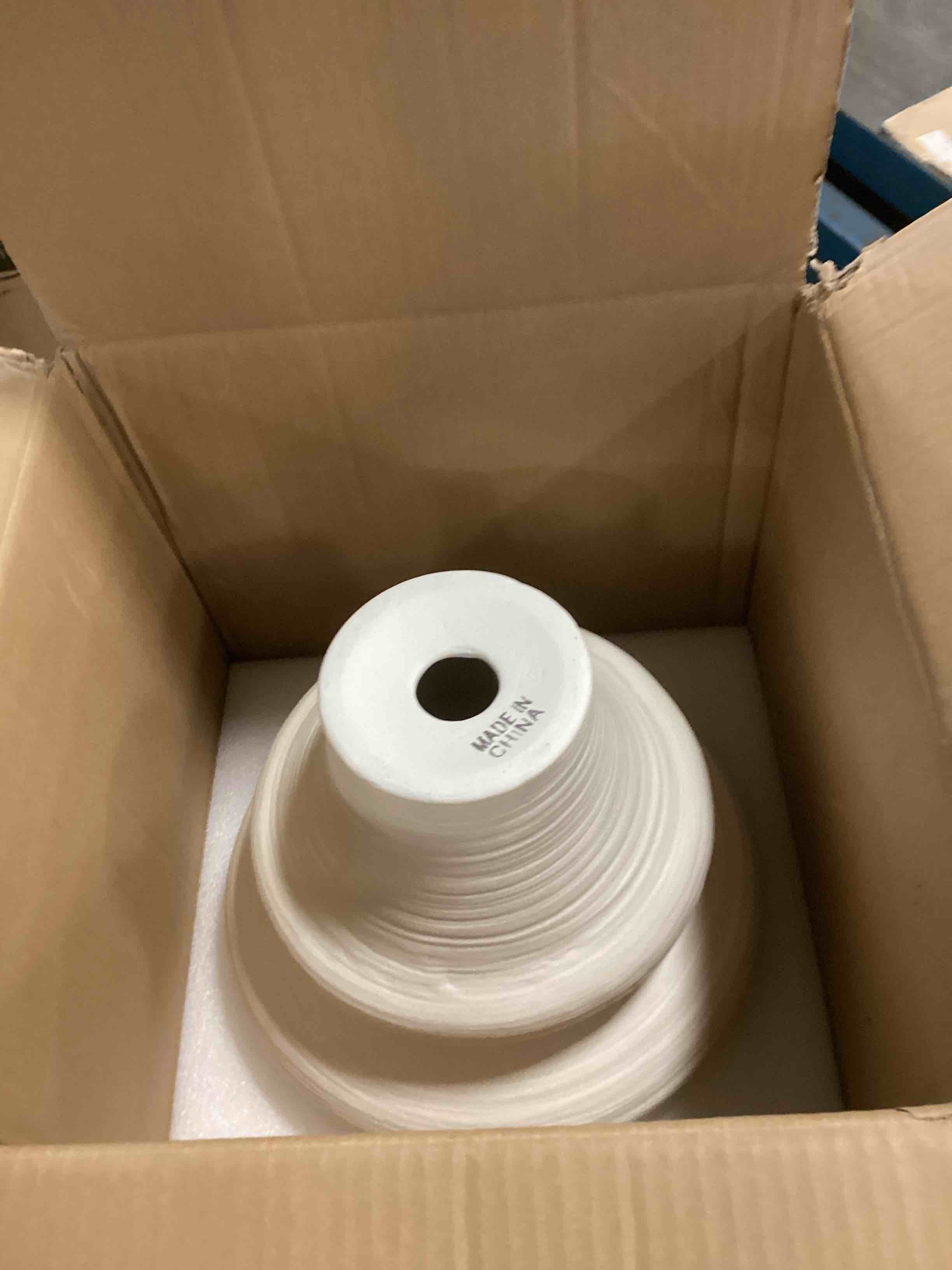 https://s3.amazonaws.com/lotting-images-prod/bidfta/TEA3679484_1746452920302.jpeg