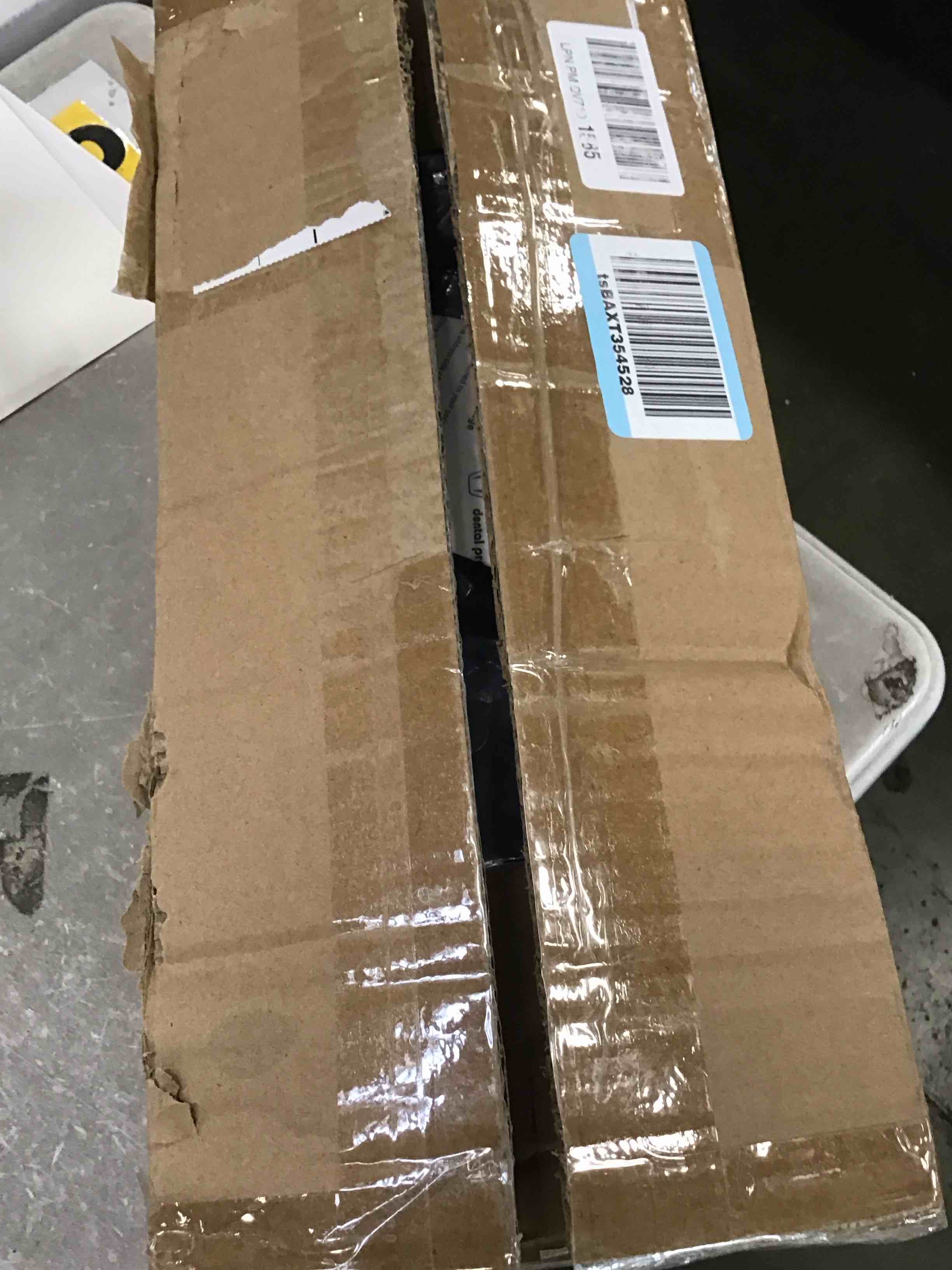 https://s3.amazonaws.com/lotting-images-prod/bidfta/TEA3681432_1747311155477.jpeg
