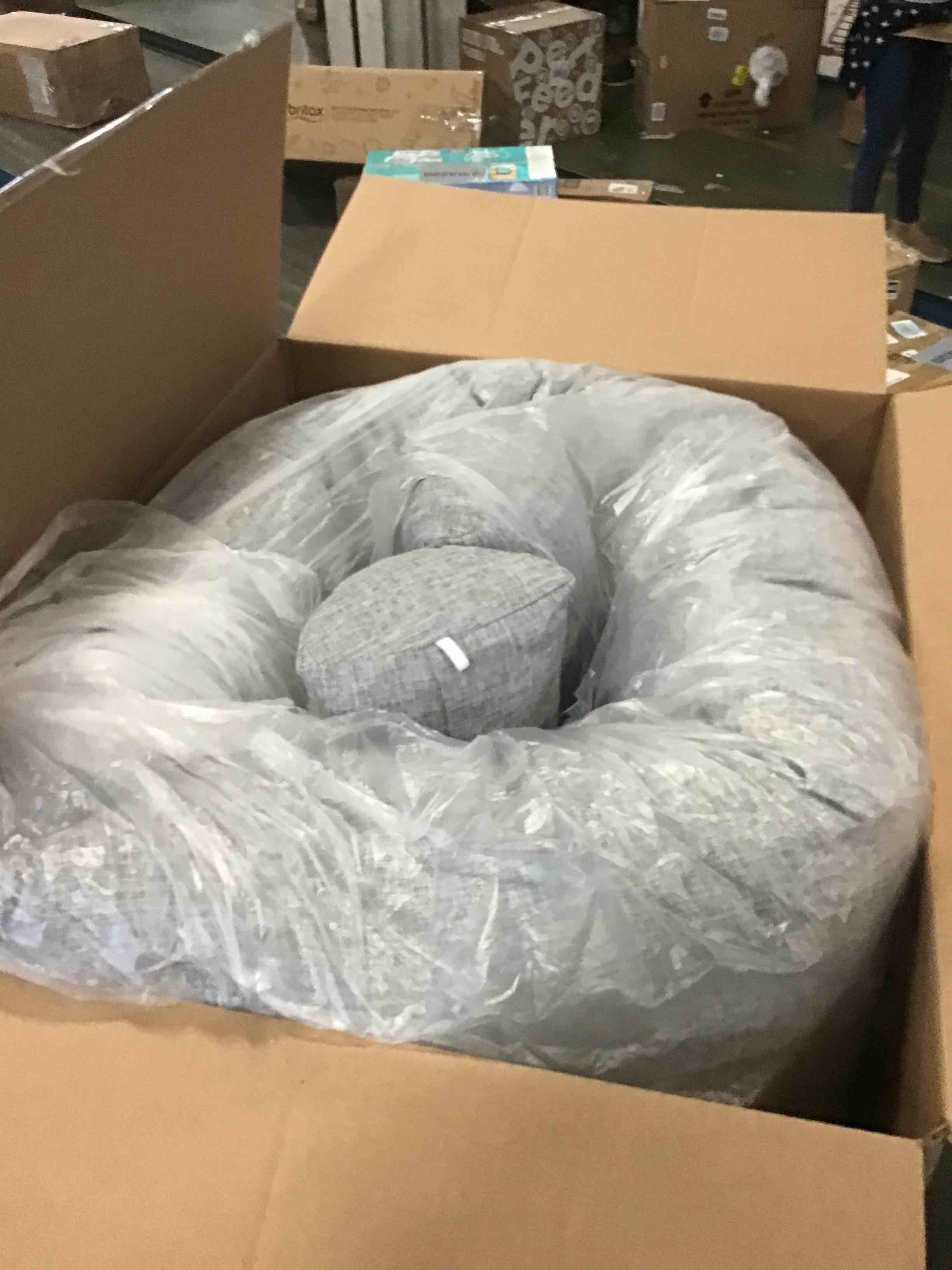 https://s3.amazonaws.com/lotting-images-prod/bidfta/TEA3682189_1745423773305.jpeg