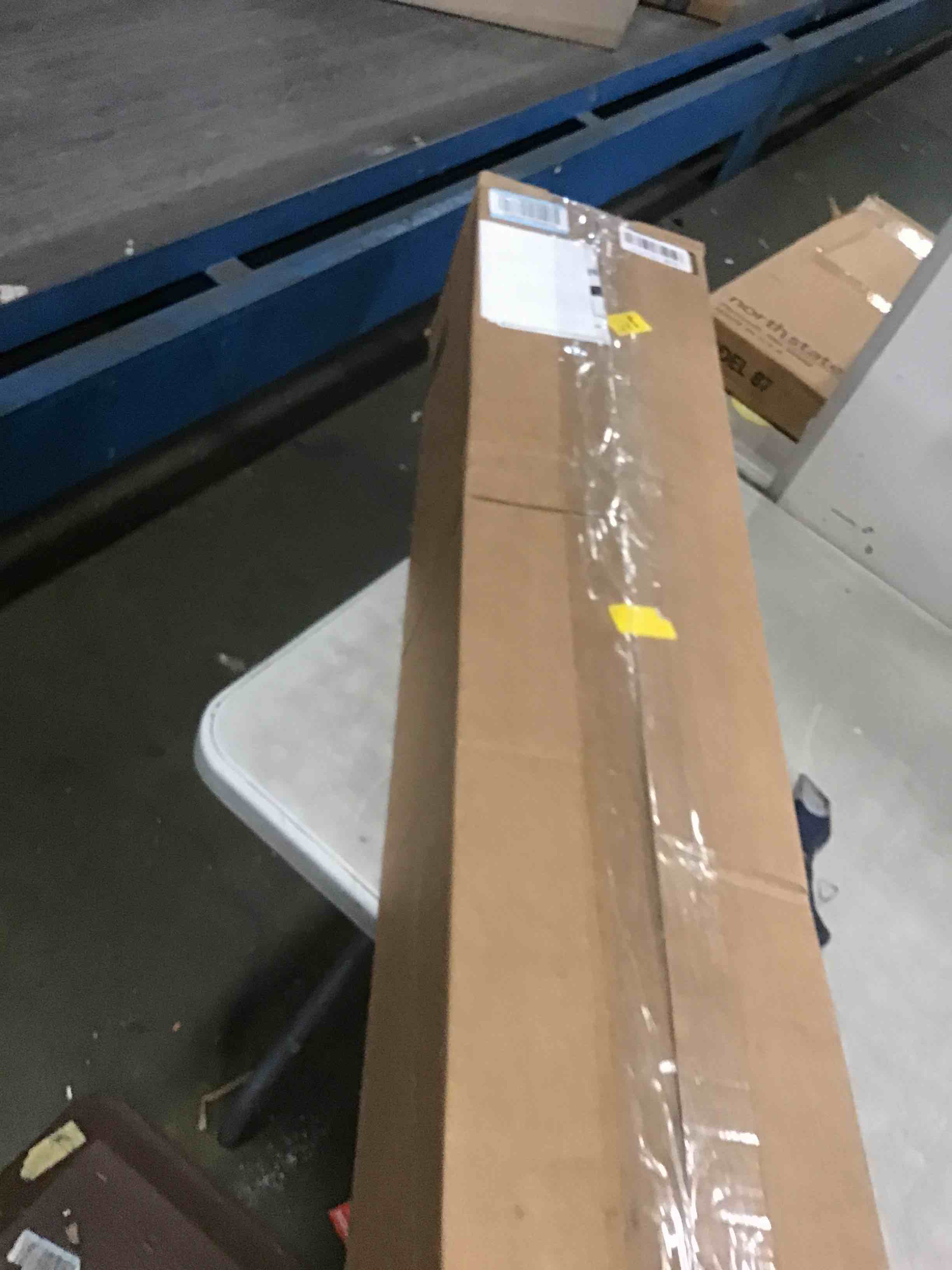 https://s3.amazonaws.com/lotting-images-prod/bidfta/TEA3682415_1745517123013.jpeg
