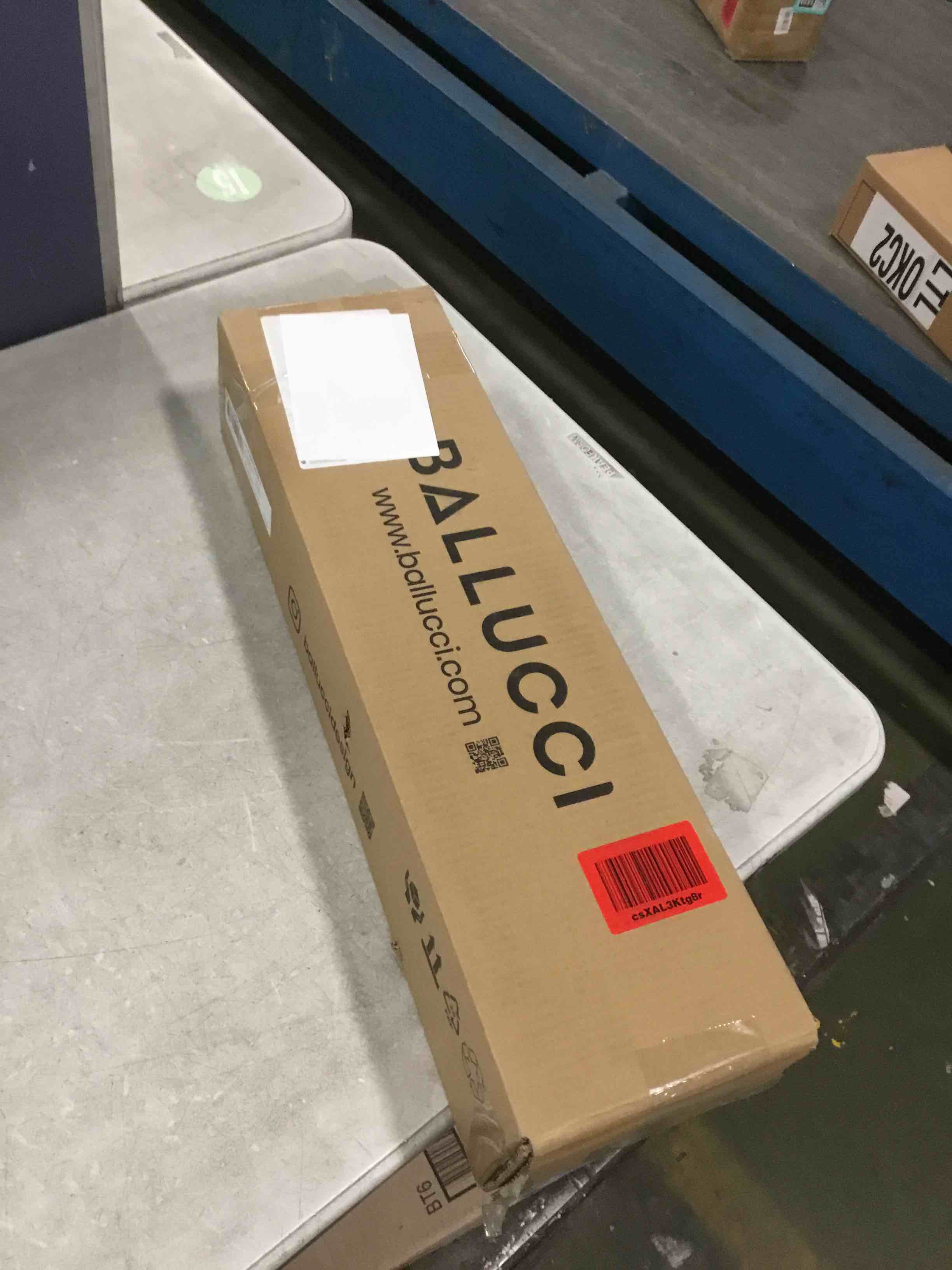 https://s3.amazonaws.com/lotting-images-prod/bidfta/TEA3682477_1745584644997.jpeg