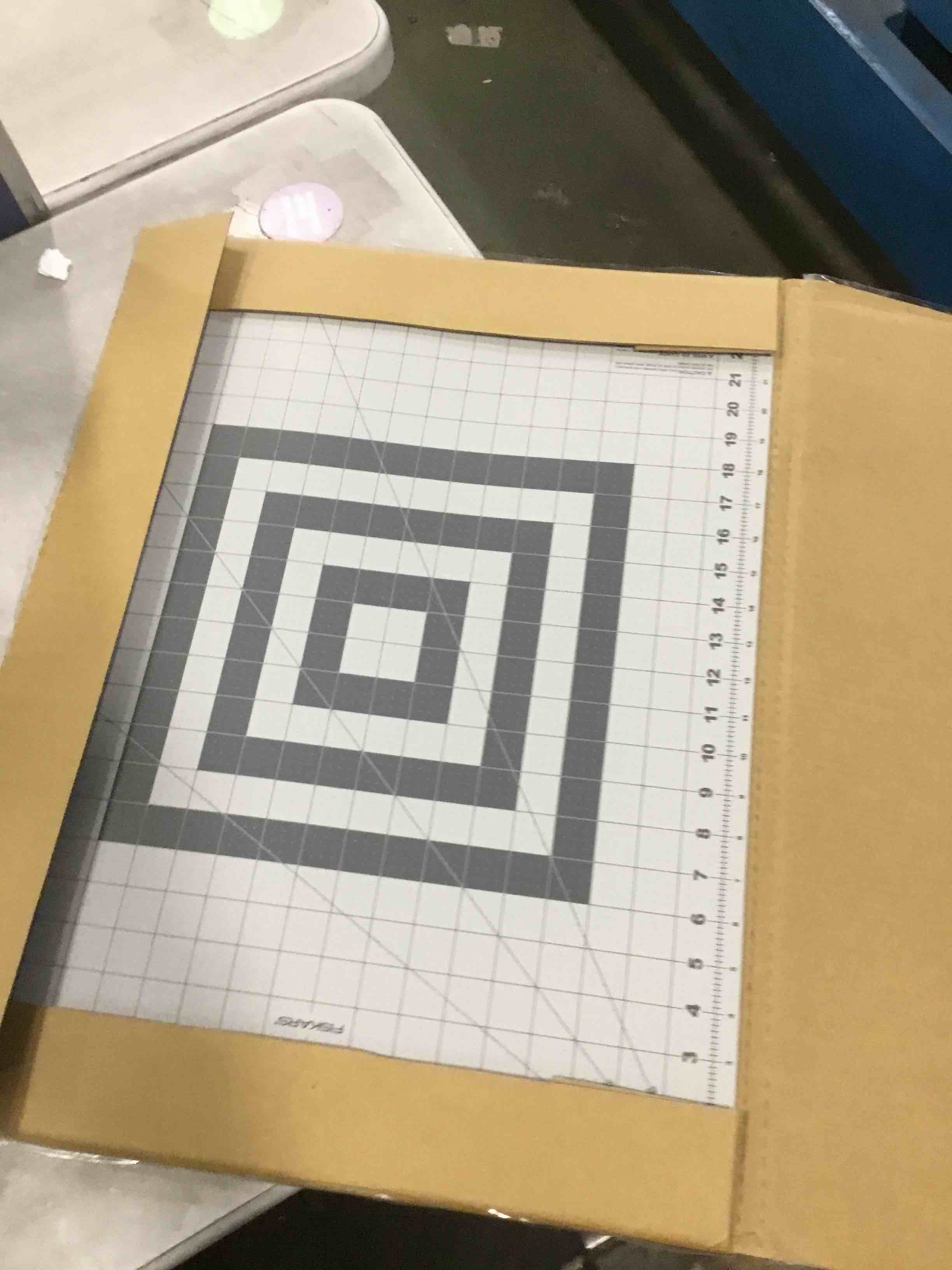 https://s3.amazonaws.com/lotting-images-prod/bidfta/TEA3682582_1745598244176.jpeg