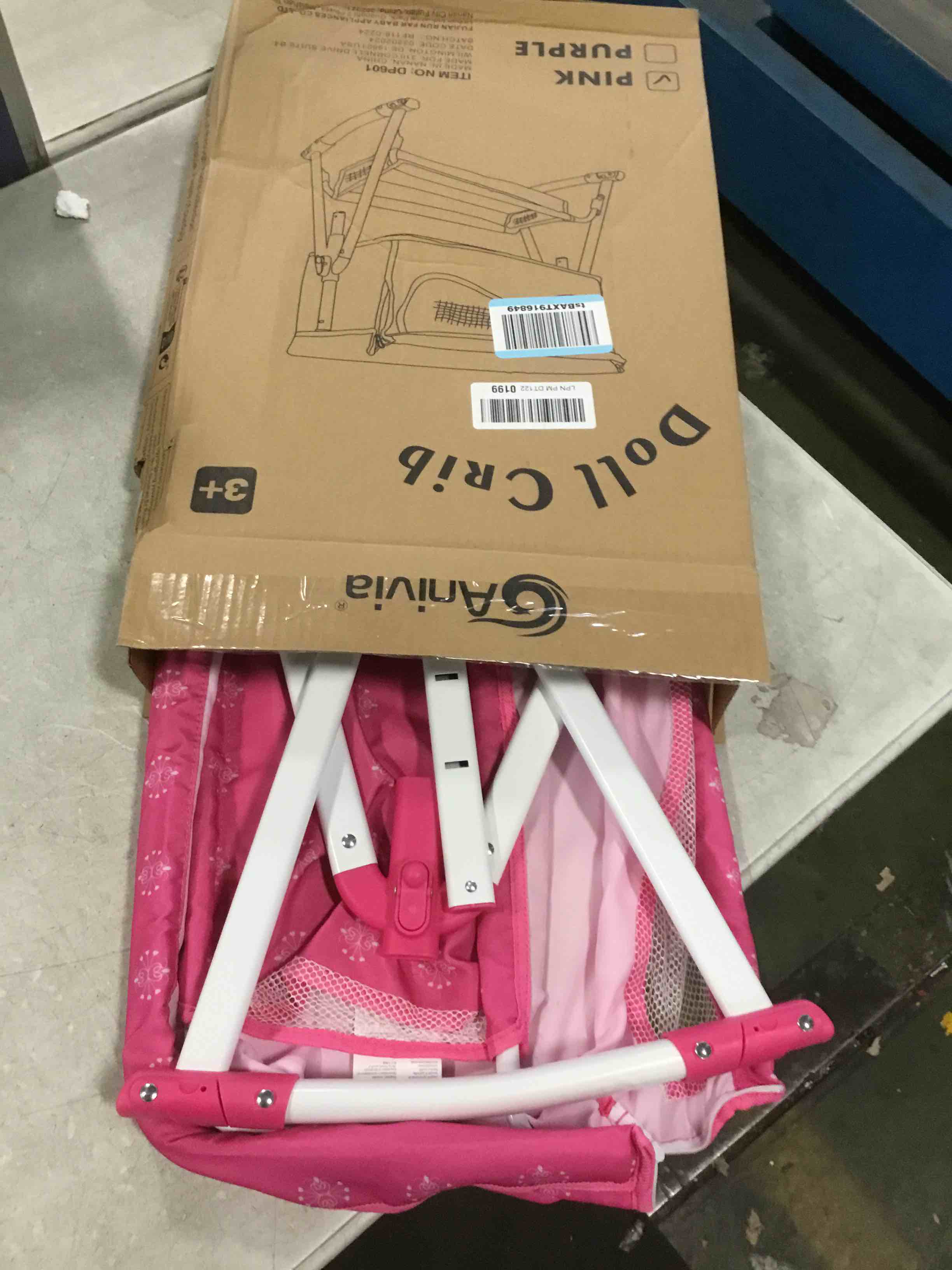 https://s3.amazonaws.com/lotting-images-prod/bidfta/TEA3682583_1745598311292.jpeg
