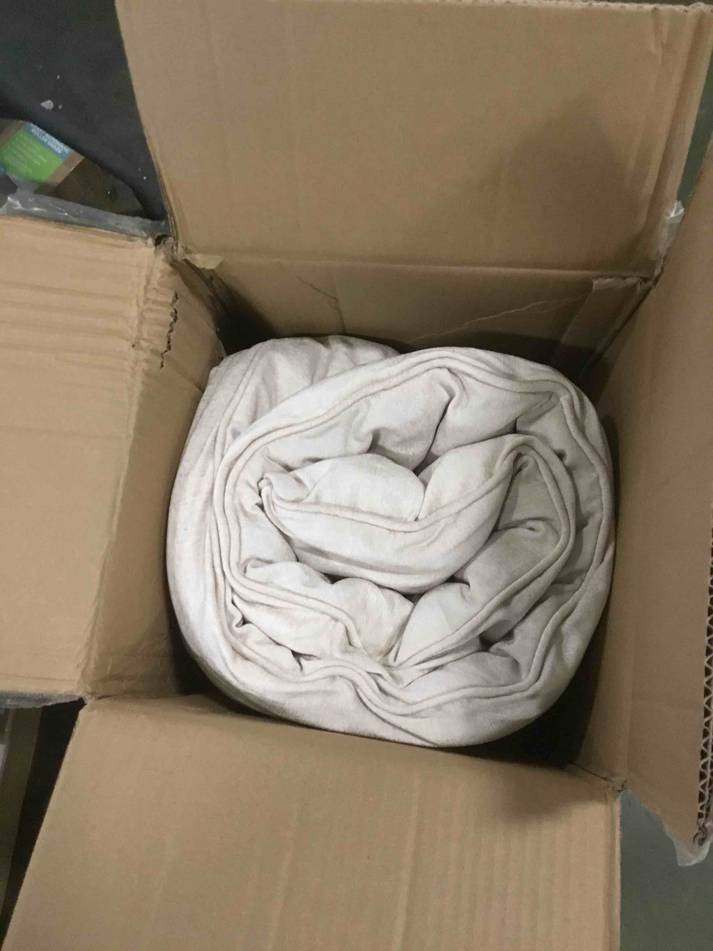 https://s3.amazonaws.com/lotting-images-prod/bidfta/TEA3682602_1745602541345.jpeg
