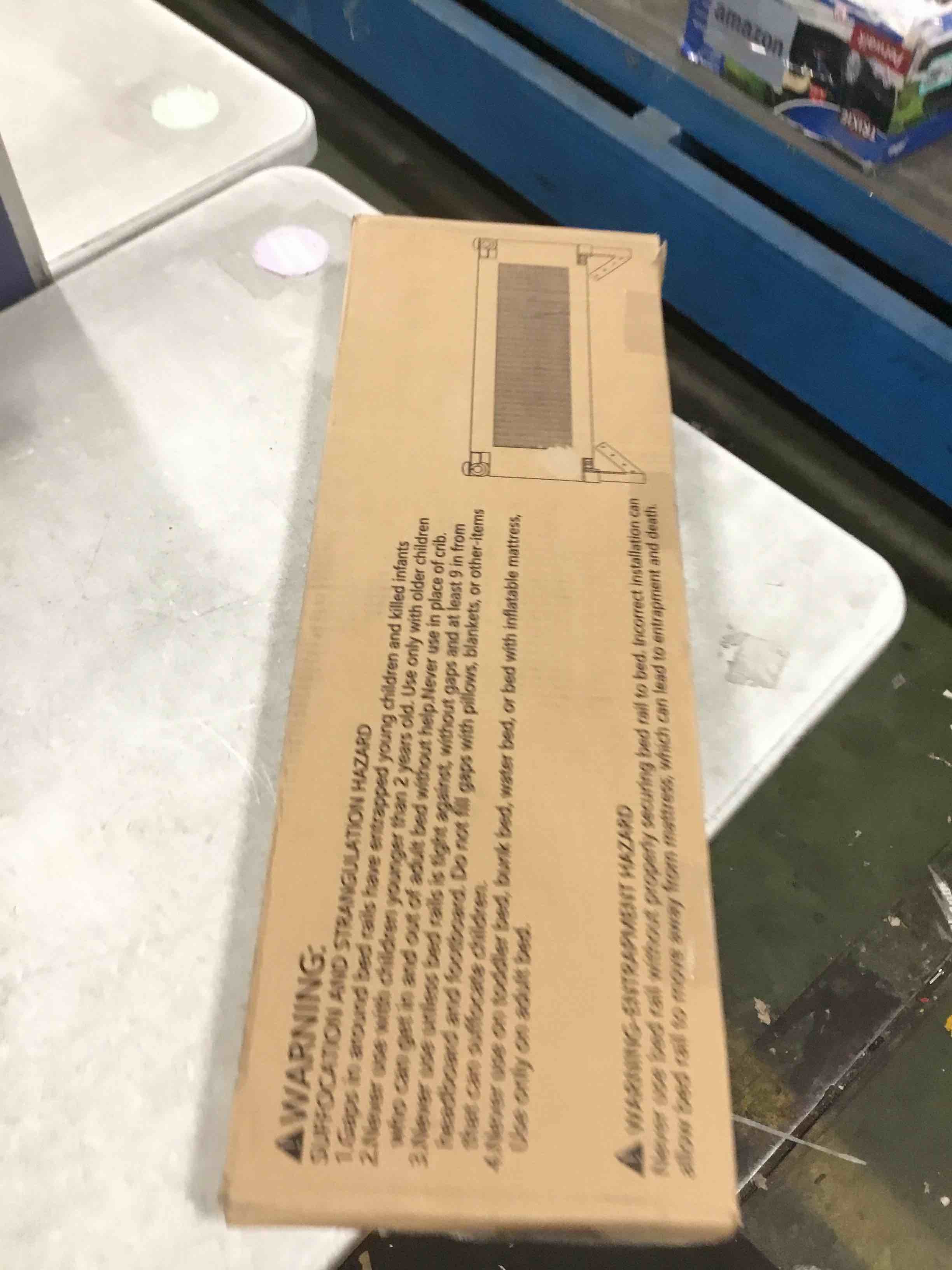 https://s3.amazonaws.com/lotting-images-prod/bidfta/TEA3682607_1745603048779.jpeg