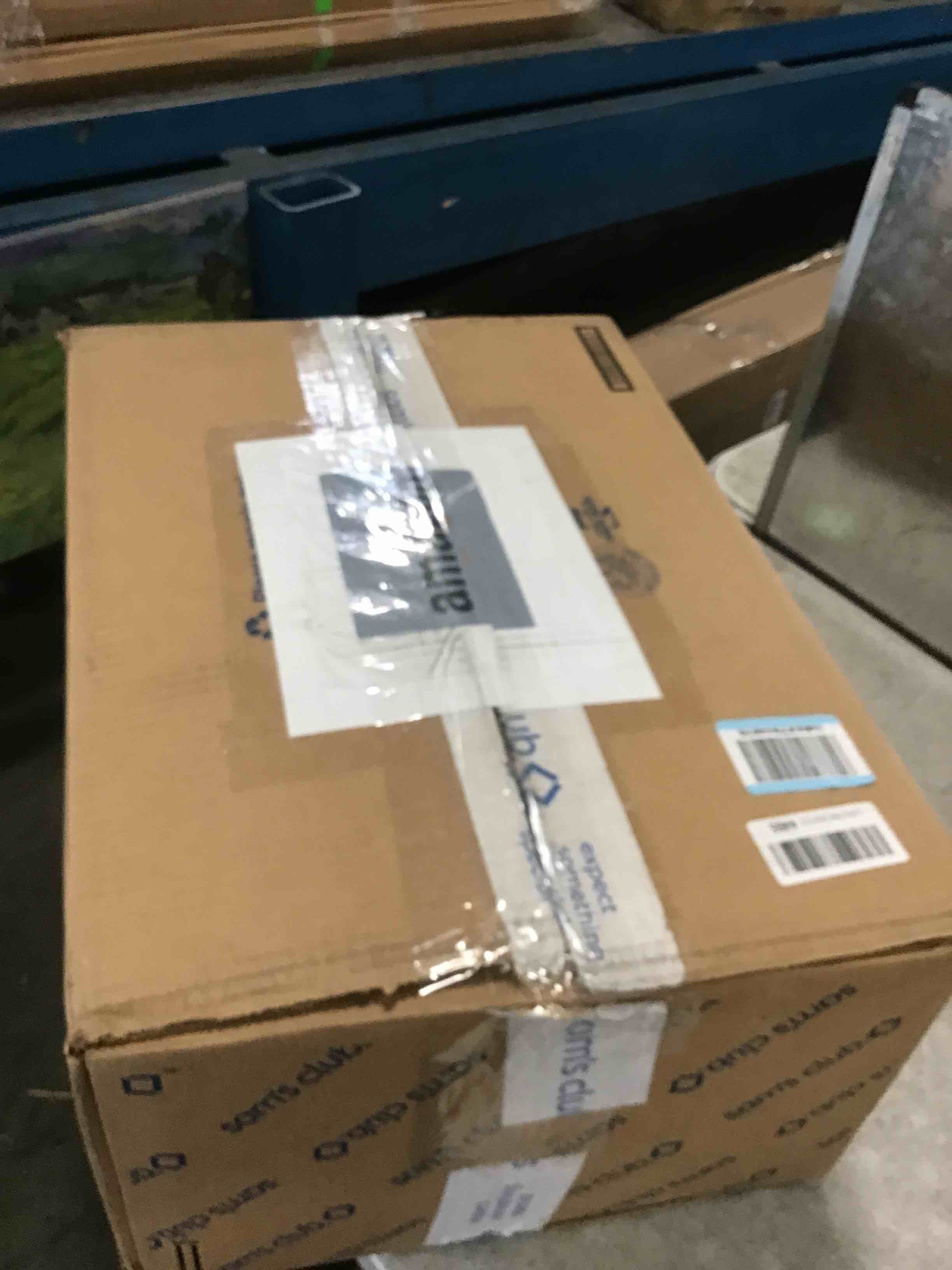 https://s3.amazonaws.com/lotting-images-prod/bidfta/TEA3682774_1746102732850.jpeg