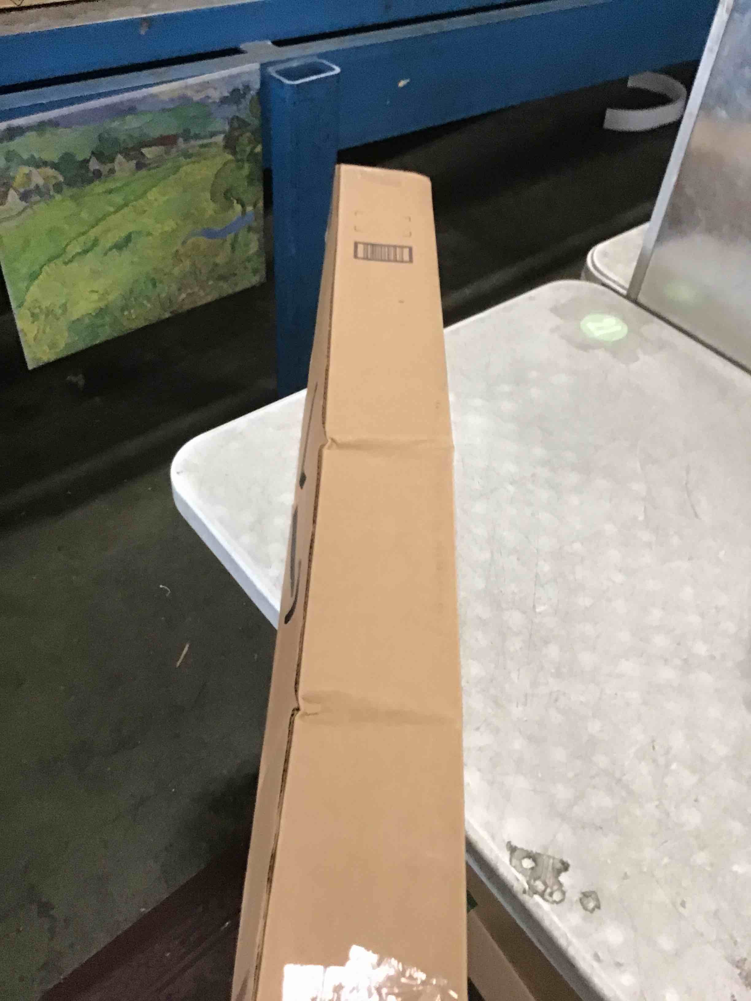 https://s3.amazonaws.com/lotting-images-prod/bidfta/TEA3682795_1746104478314.jpeg
