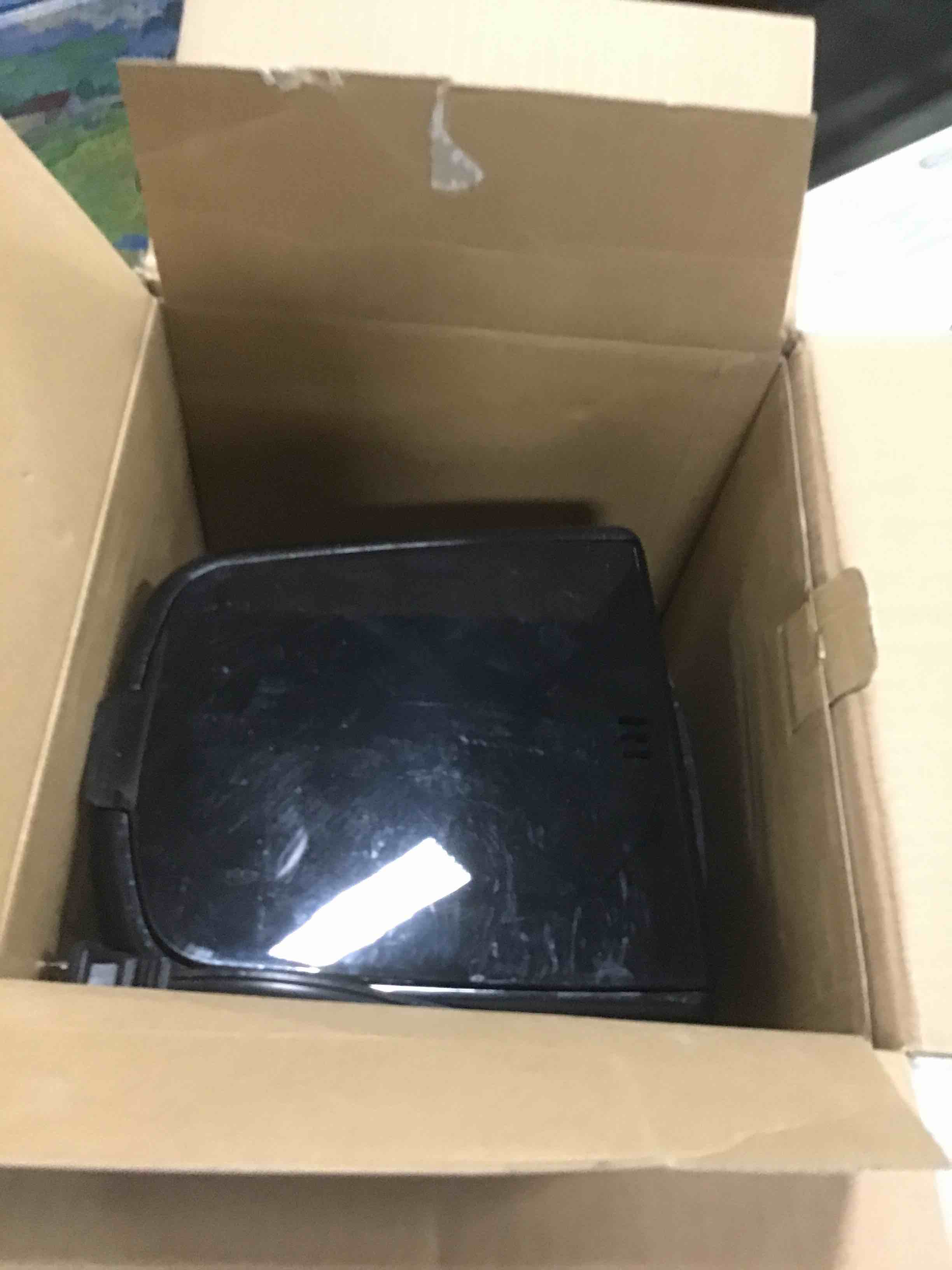https://s3.amazonaws.com/lotting-images-prod/bidfta/TEA3683020_1746190910747.jpeg