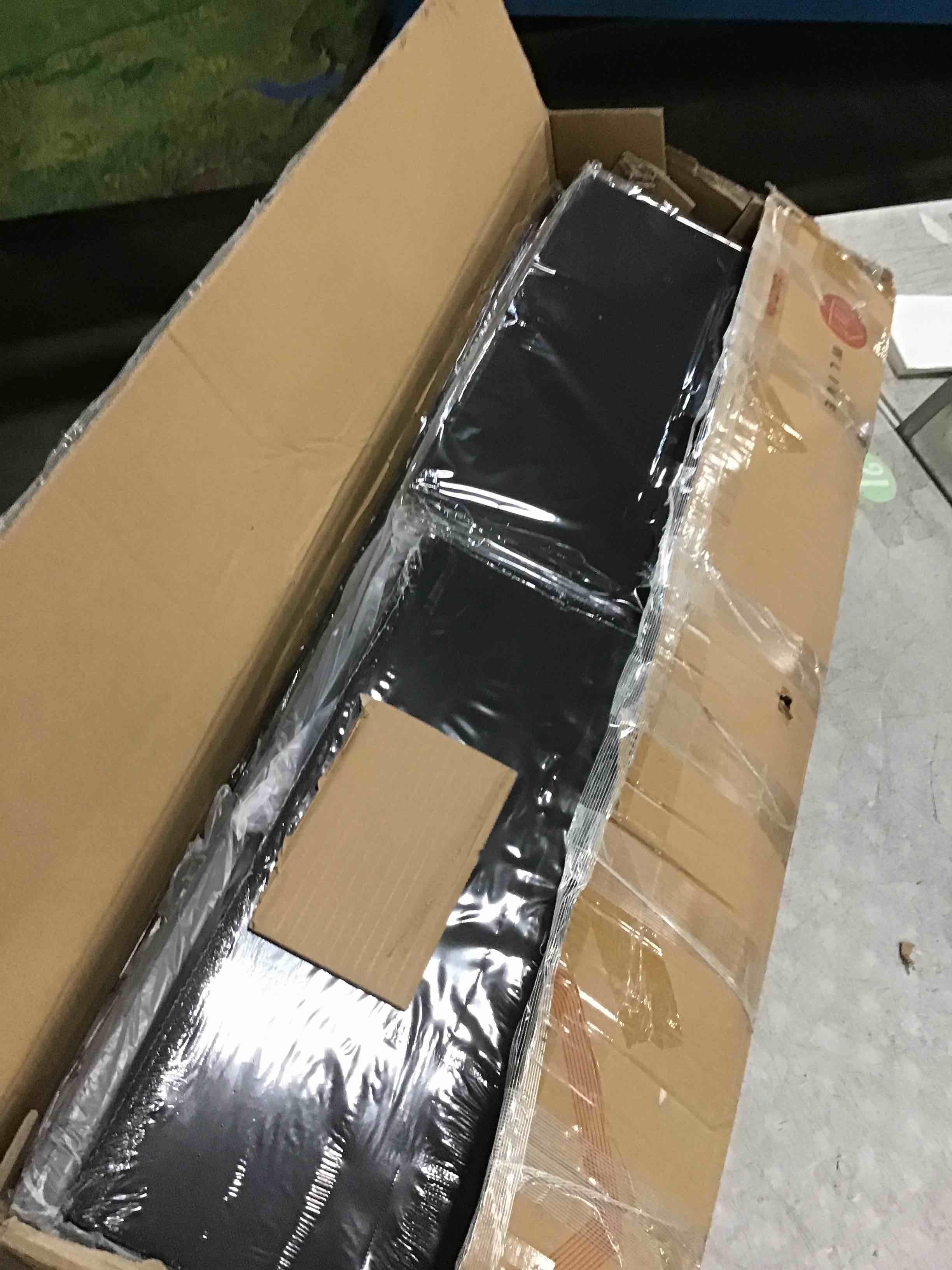 https://s3.amazonaws.com/lotting-images-prod/bidfta/TEA3683036_1746192326386.jpeg