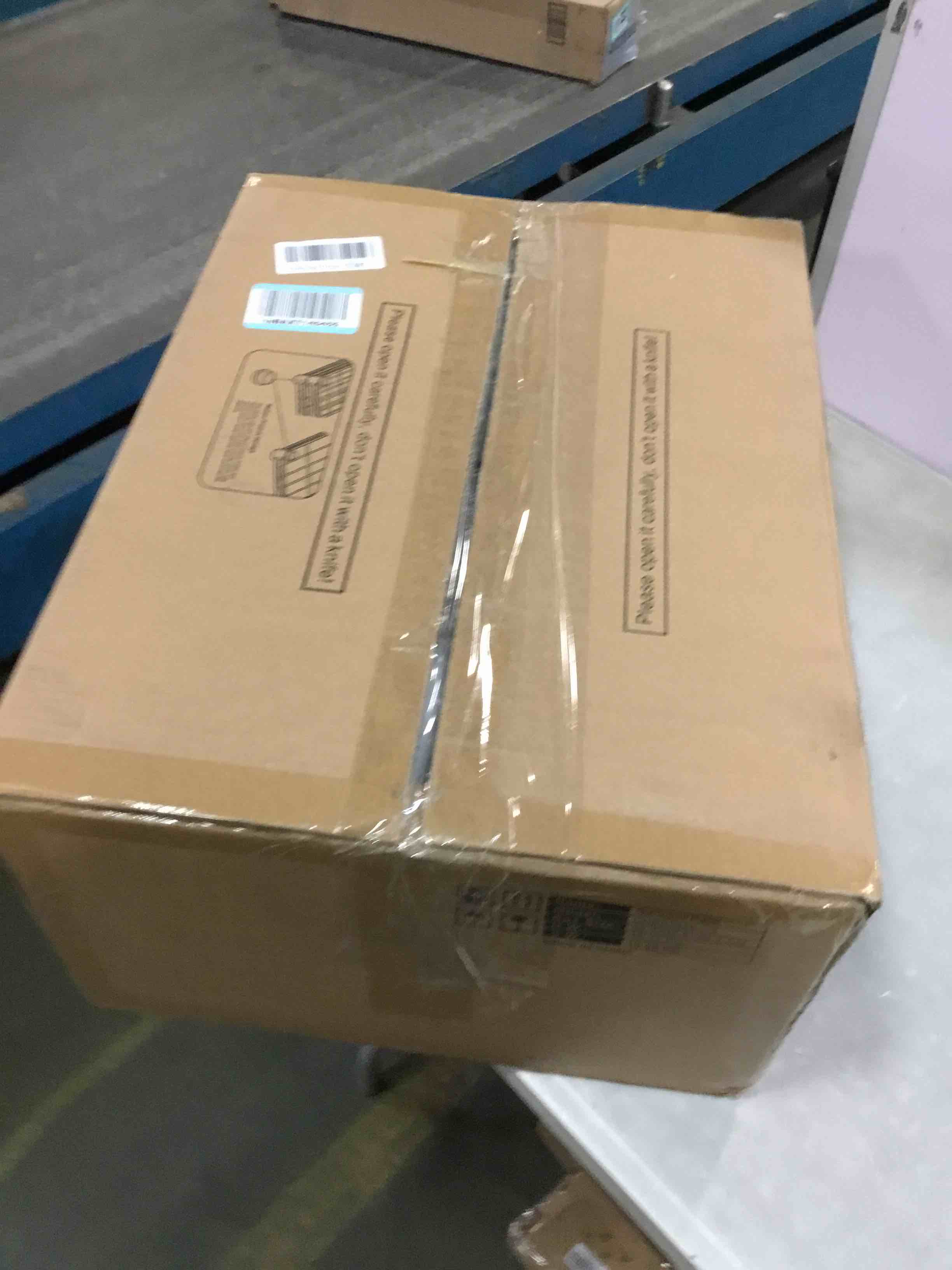 https://s3.amazonaws.com/lotting-images-prod/bidfta/TEA3683252_1746450729360.jpeg