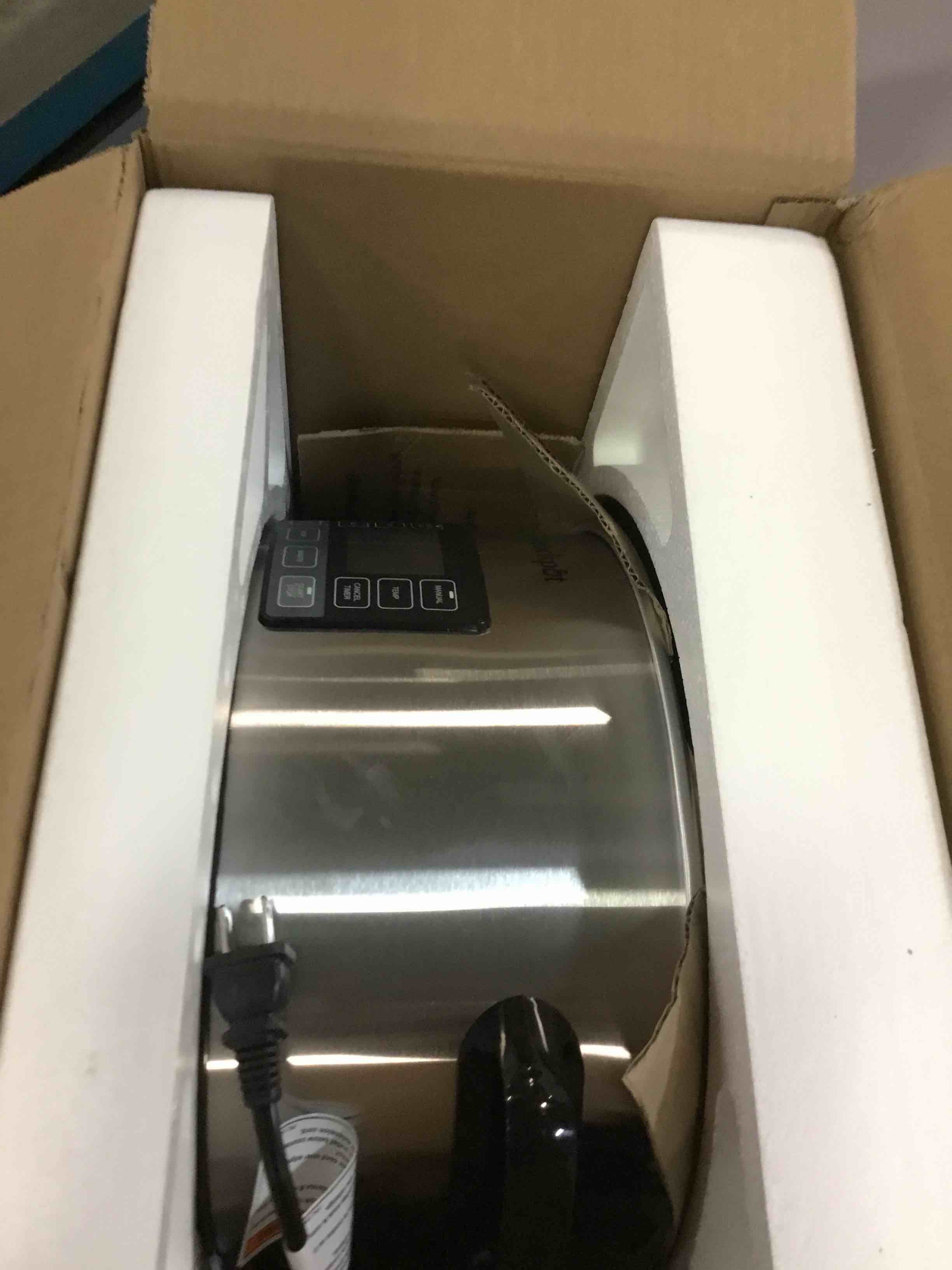 https://s3.amazonaws.com/lotting-images-prod/bidfta/TEA3683312_1746457992016.jpeg