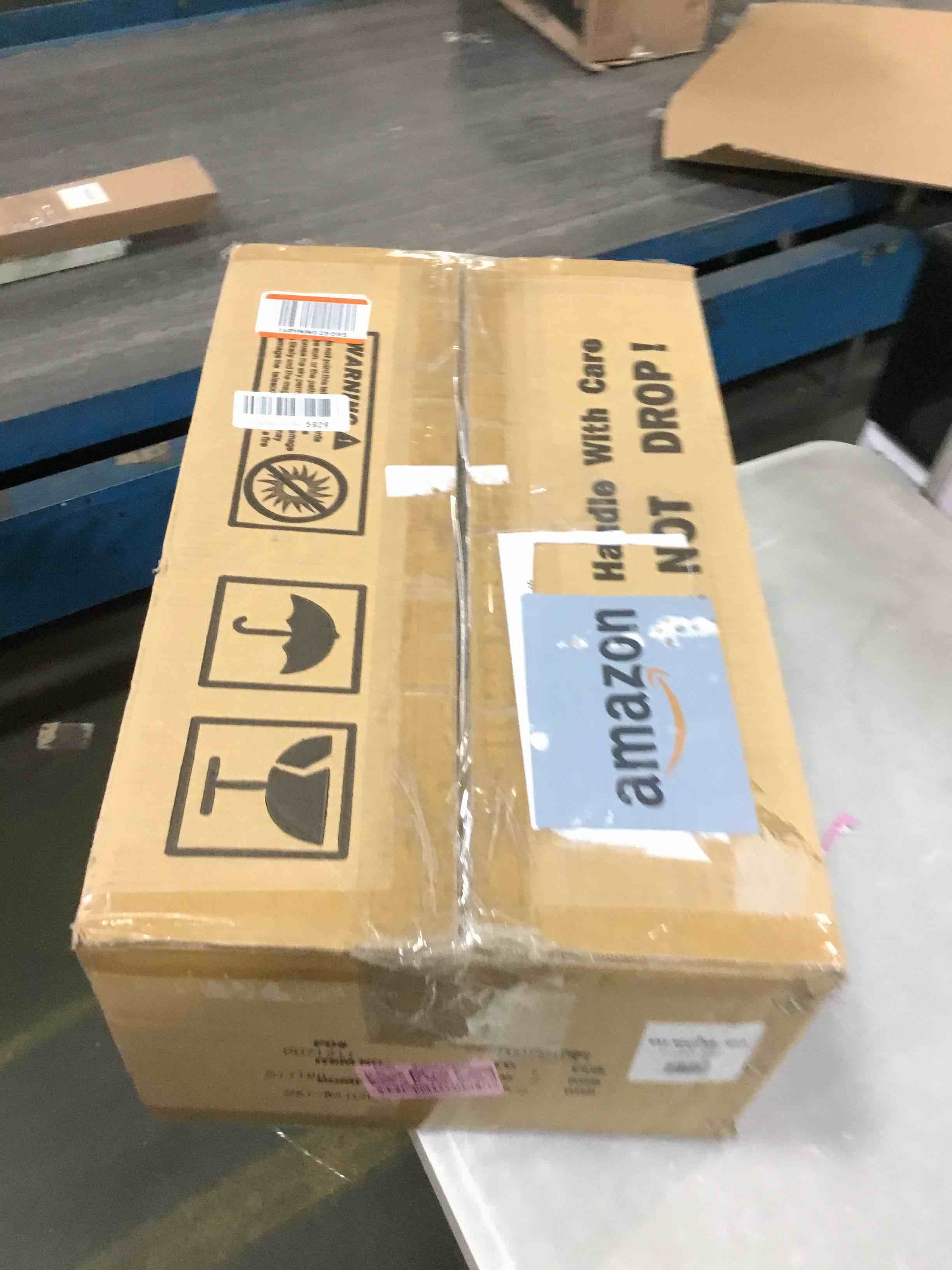 https://s3.amazonaws.com/lotting-images-prod/bidfta/TEA3683318_1746458481970.jpeg