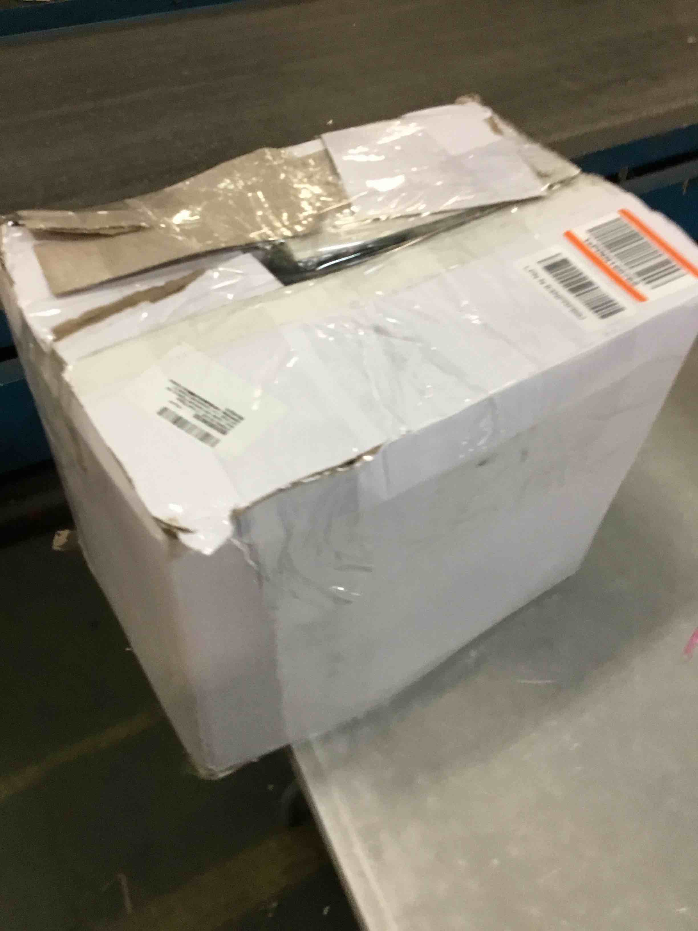https://s3.amazonaws.com/lotting-images-prod/bidfta/TEA3683430_1746469089627.jpeg
