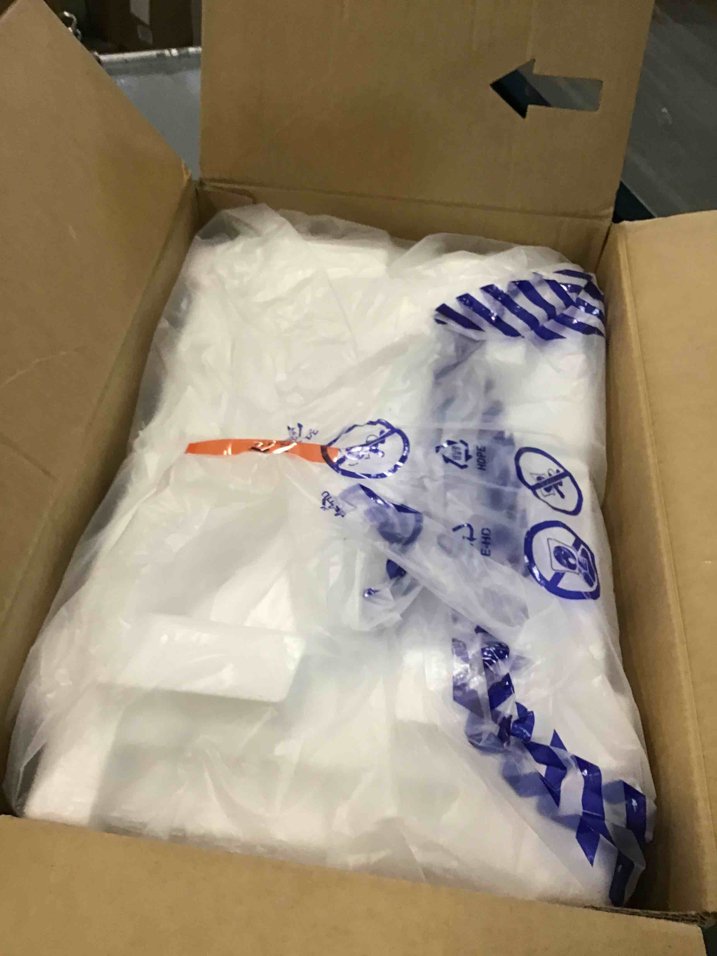 https://s3.amazonaws.com/lotting-images-prod/bidfta/TEA3683455_1746706571824.jpeg