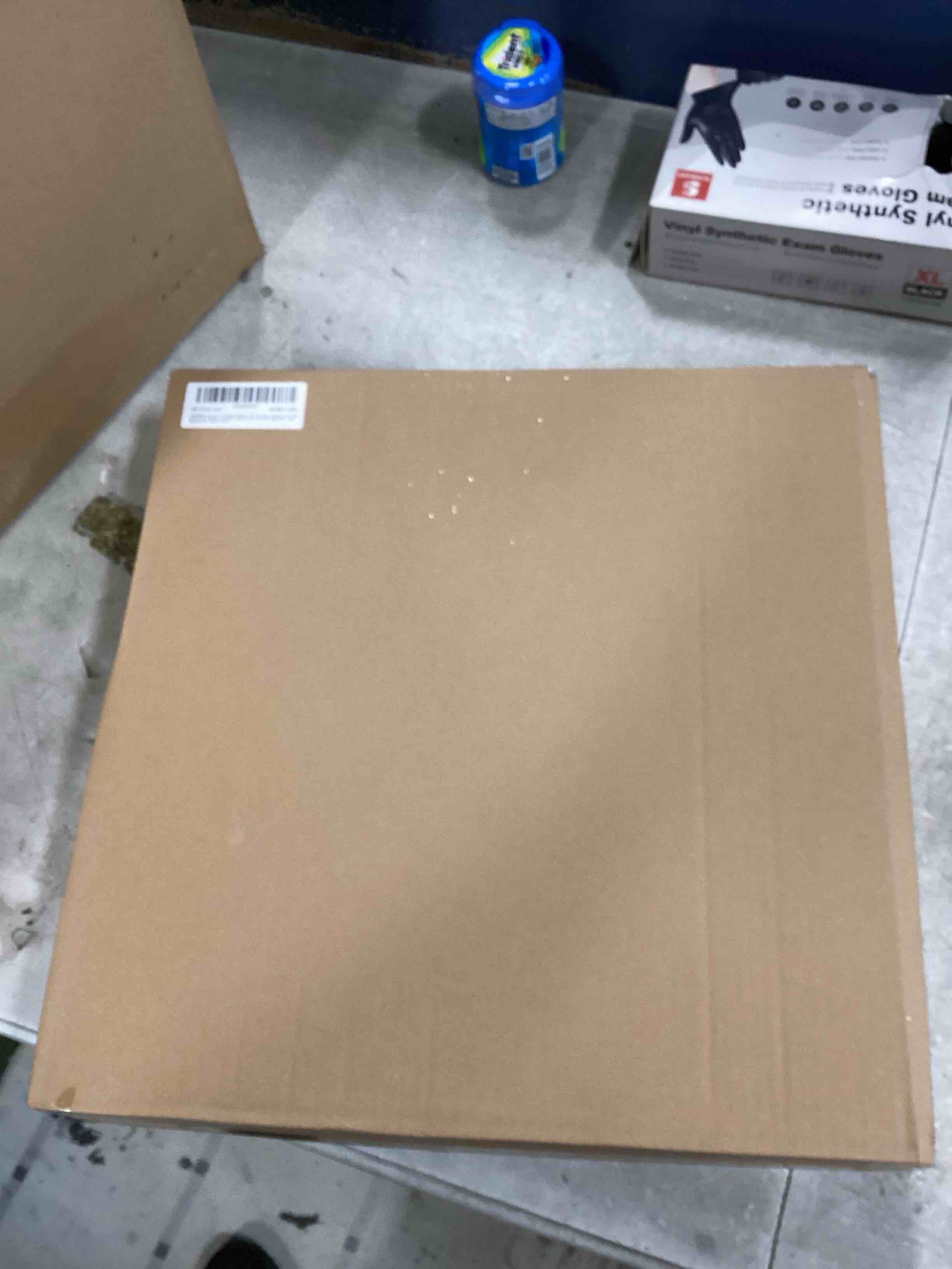 https://s3.amazonaws.com/lotting-images-prod/bidfta/TEA3684409_1747659022566.jpeg