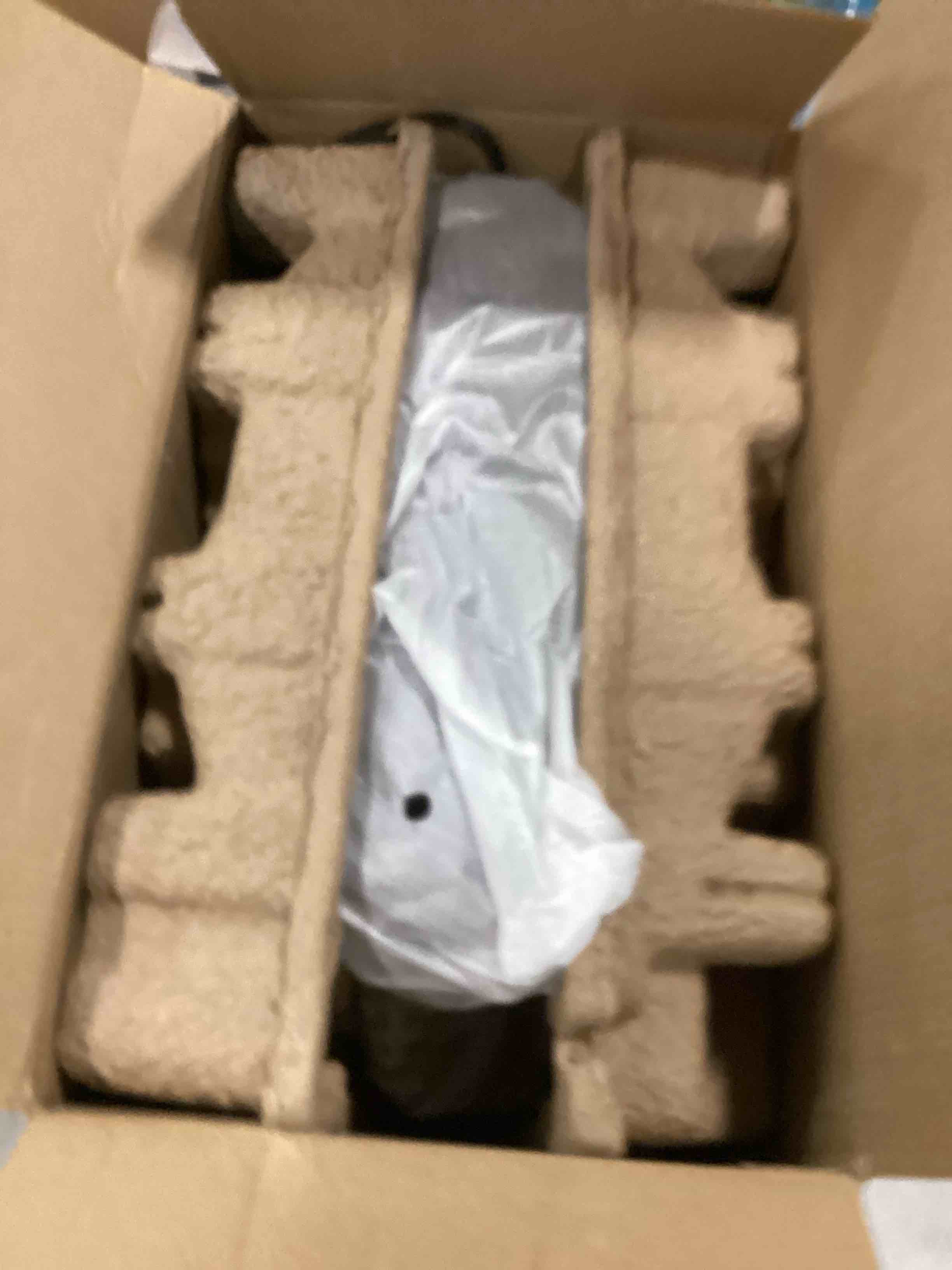 https://s3.amazonaws.com/lotting-images-prod/bidfta/TEA3684811_1747763256887.jpeg