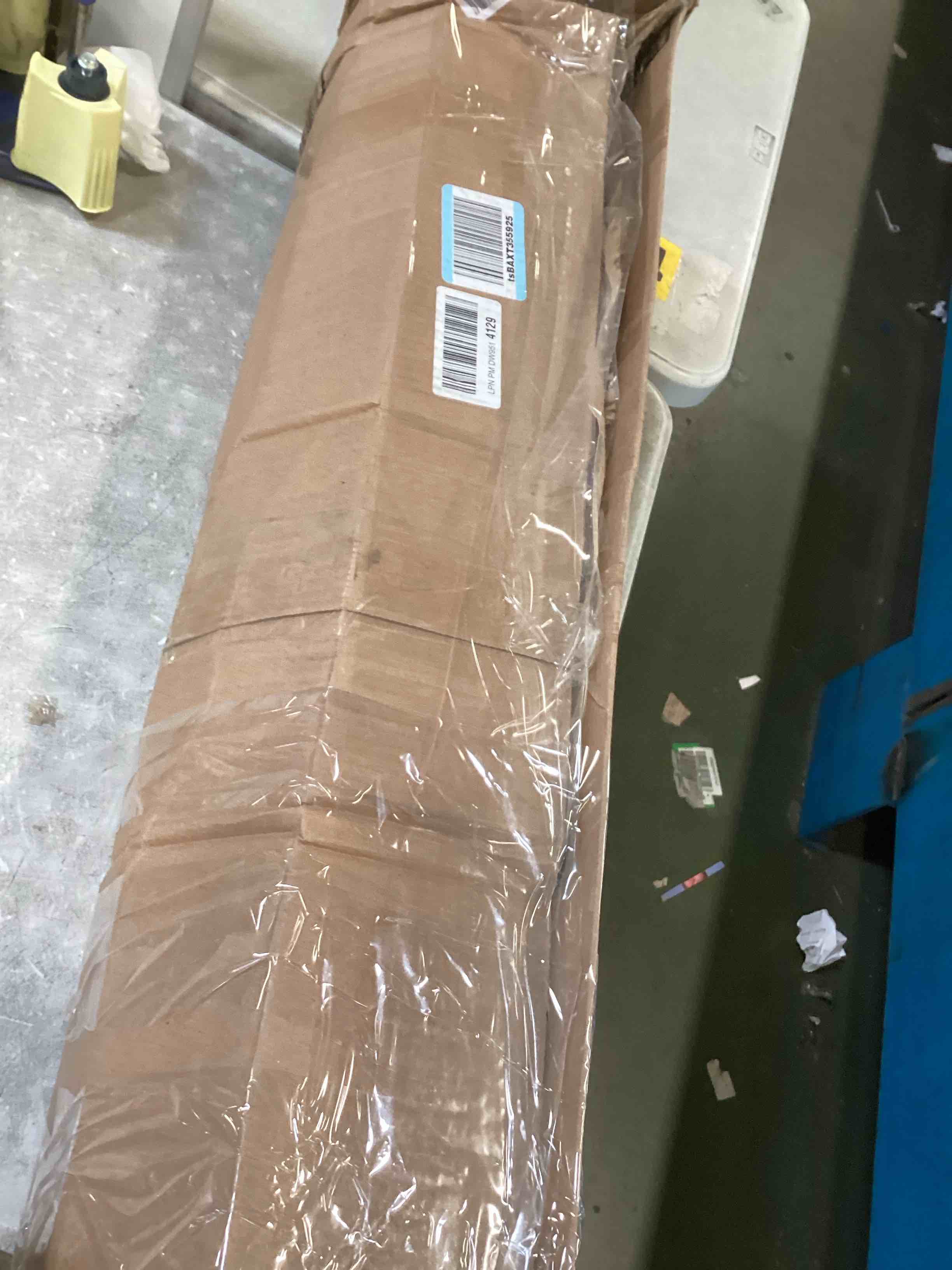 https://s3.amazonaws.com/lotting-images-prod/bidfta/TEA3685392_1745868903489.jpeg