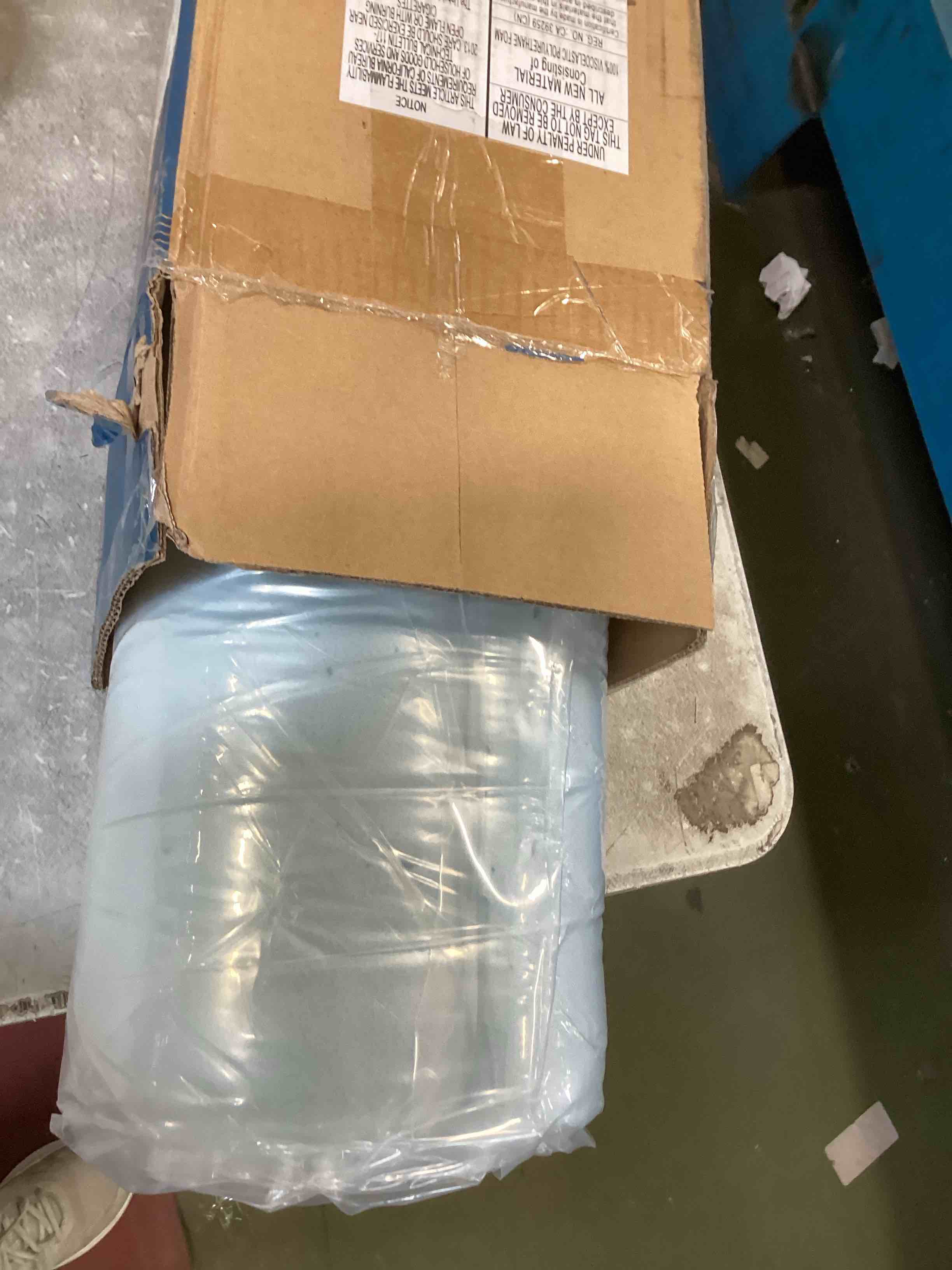 https://s3.amazonaws.com/lotting-images-prod/bidfta/TEA3685394_1745865552284.jpeg