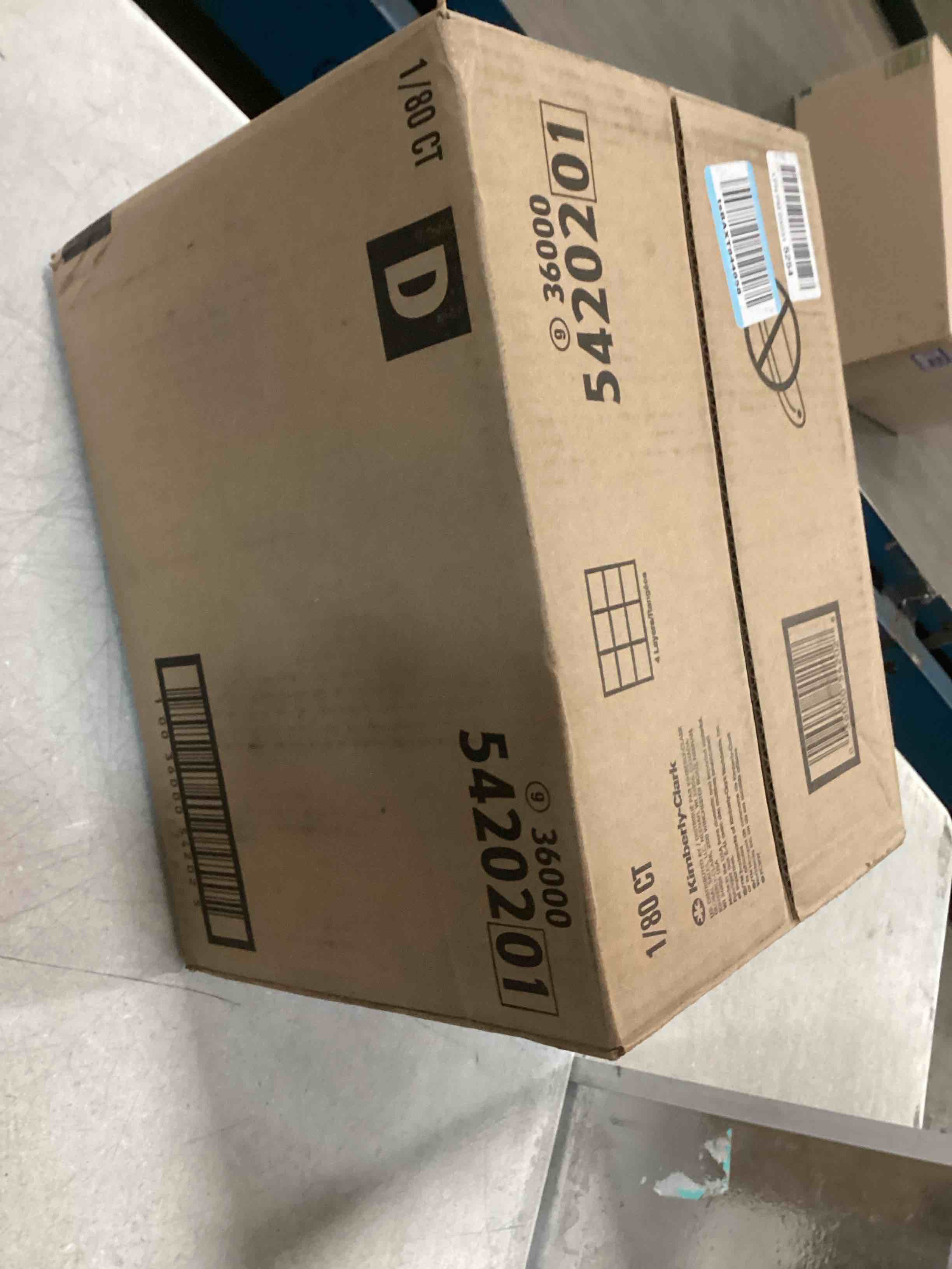 https://s3.amazonaws.com/lotting-images-prod/bidfta/TEA3685468_1745933957292.jpeg