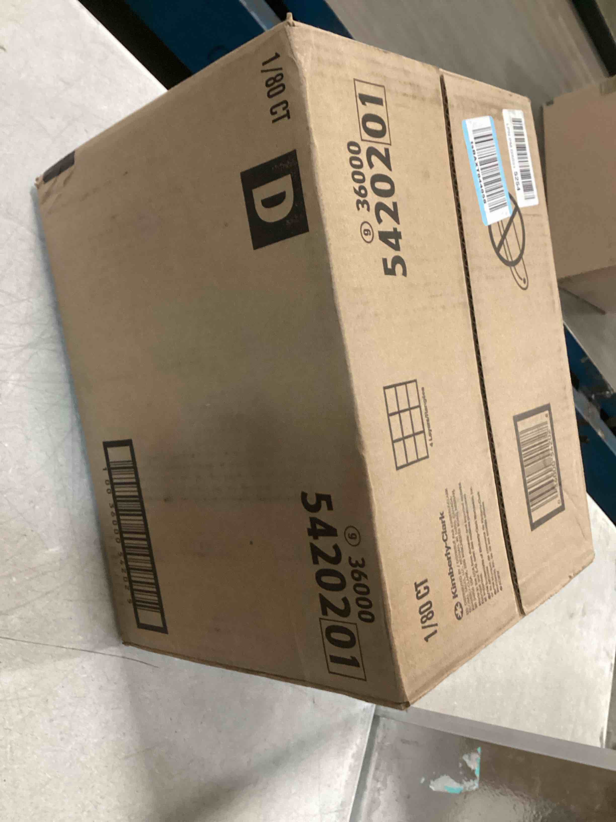 https://s3.amazonaws.com/lotting-images-prod/bidfta/TEA3685468_1745933958137.jpeg