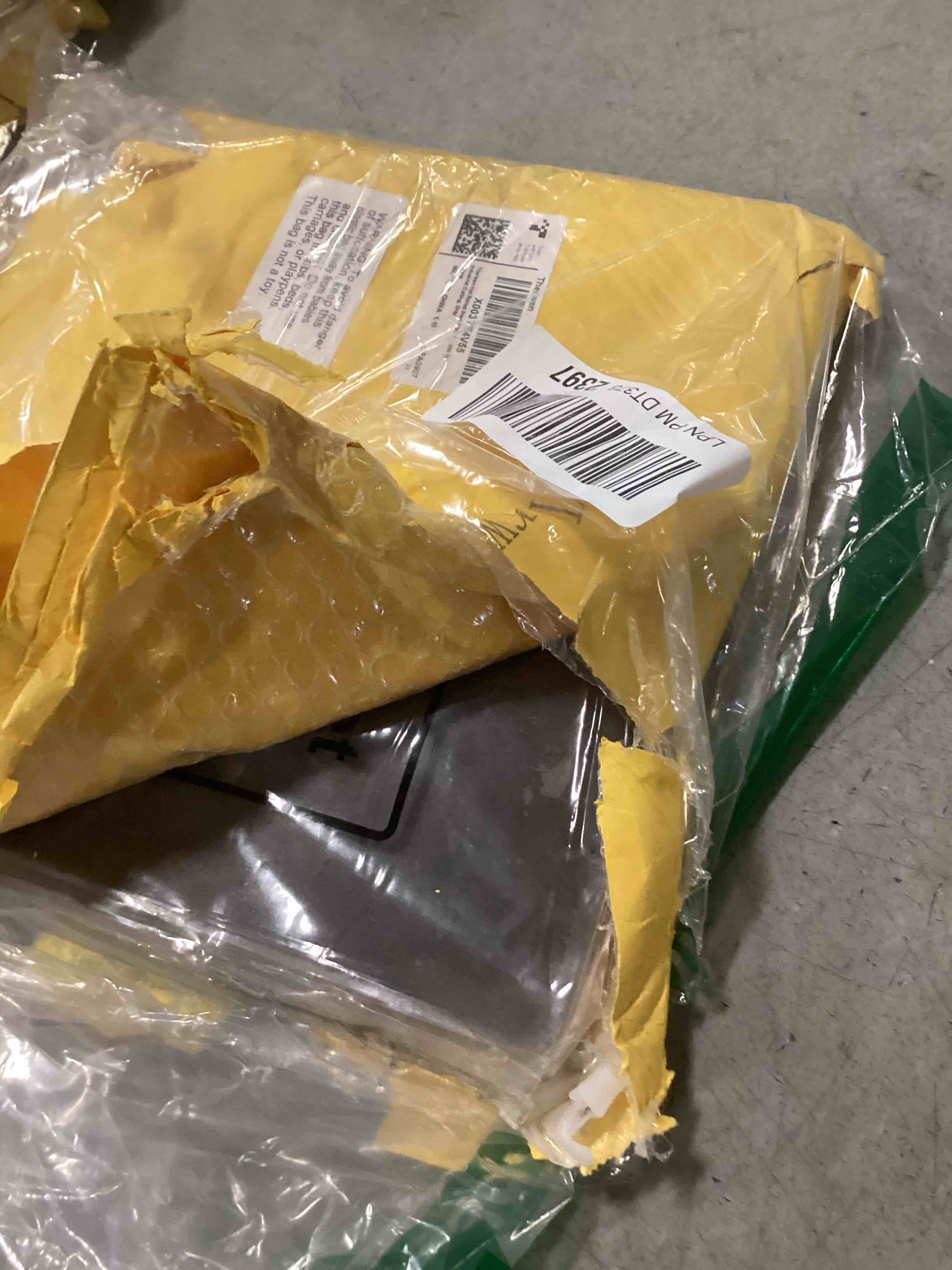 https://s3.amazonaws.com/lotting-images-prod/bidfta/TEA3685825_1746111853253.jpeg