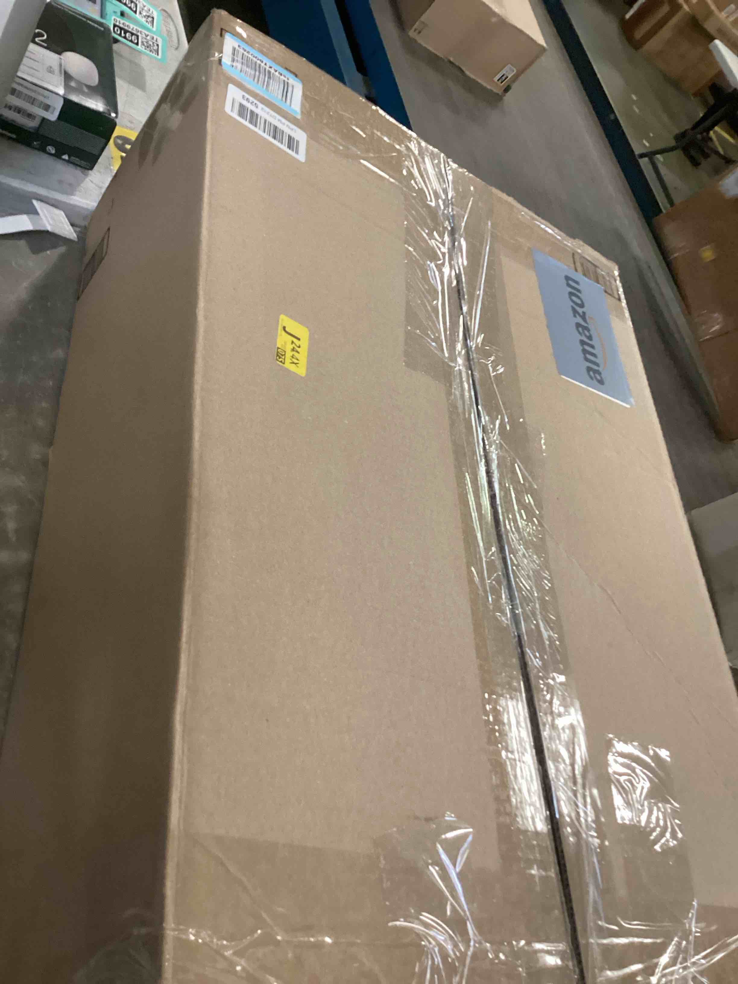 https://s3.amazonaws.com/lotting-images-prod/bidfta/TEA3686665_1746554722846.jpeg