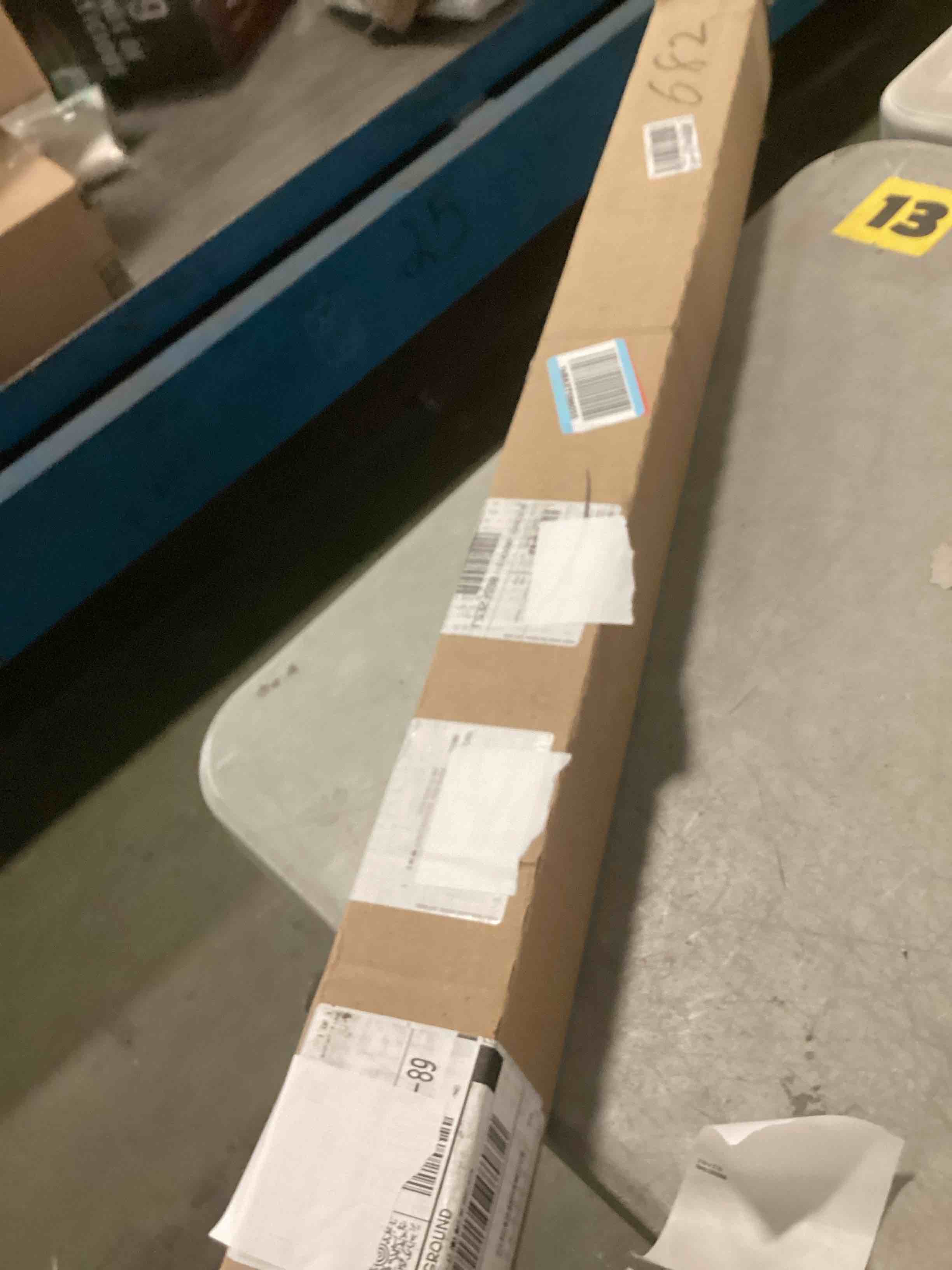 https://s3.amazonaws.com/lotting-images-prod/bidfta/TEA3686750_1746624737313.jpeg