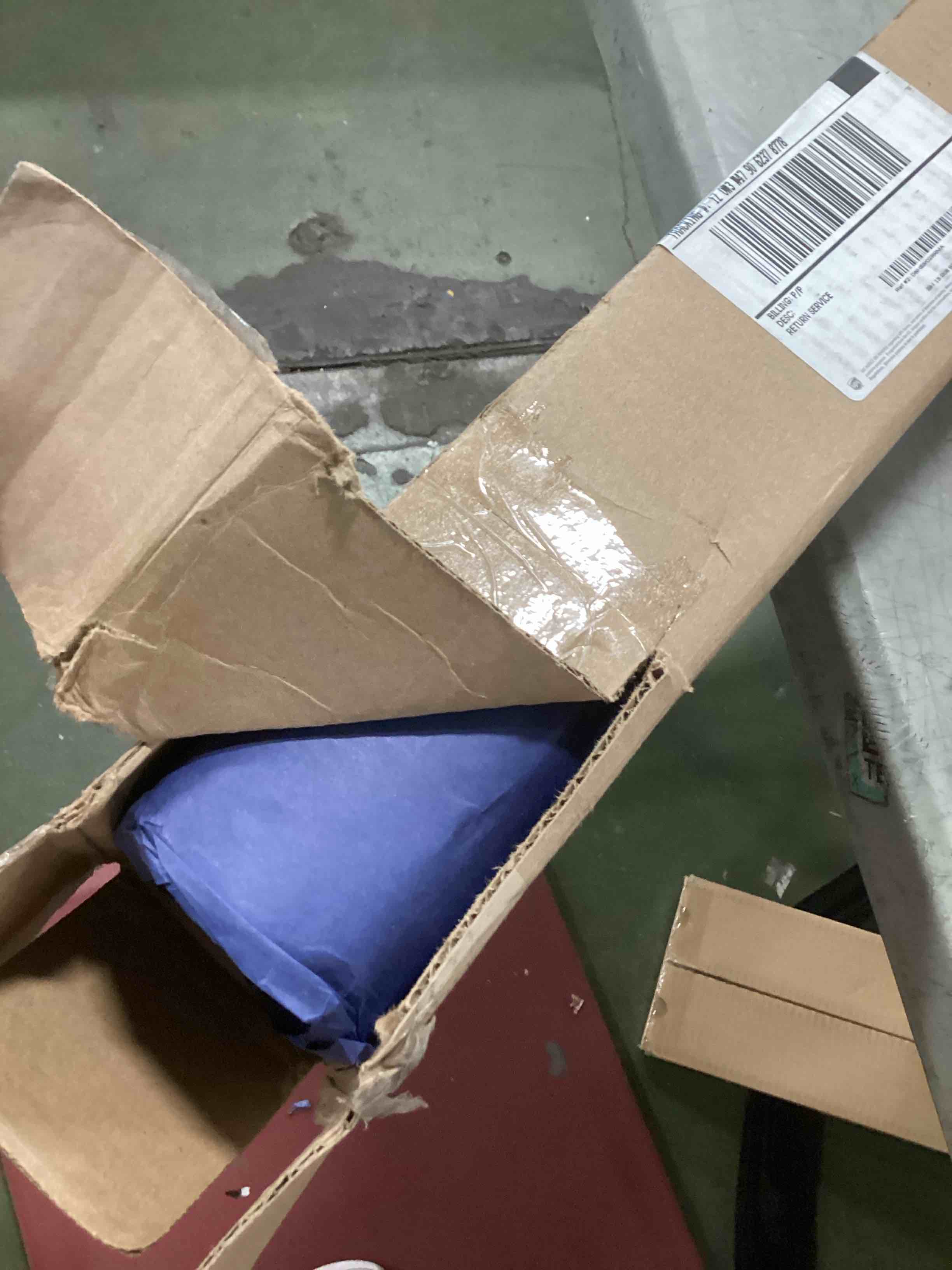 https://s3.amazonaws.com/lotting-images-prod/bidfta/TEA3686750_1746624769844.jpeg