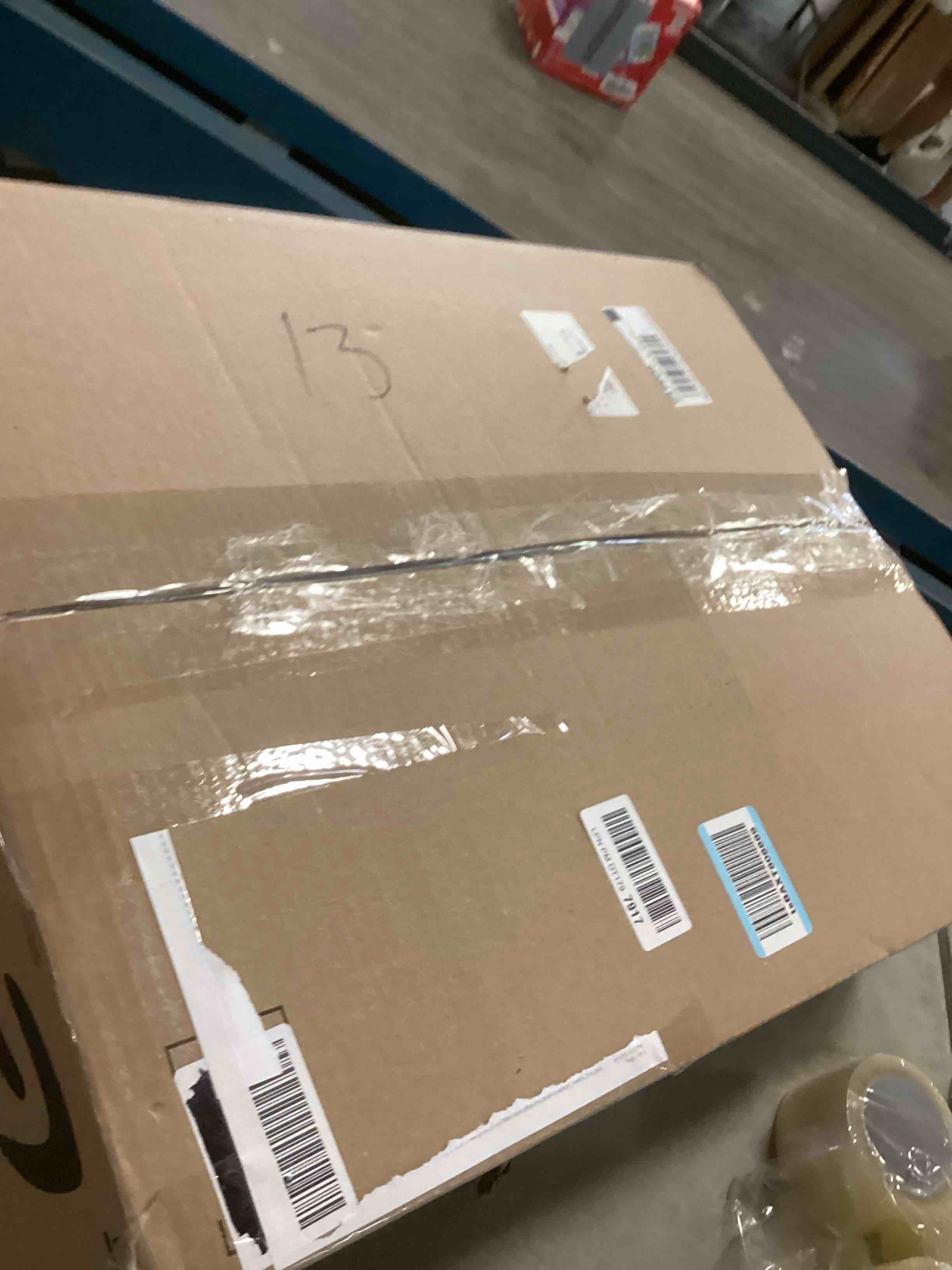 https://s3.amazonaws.com/lotting-images-prod/bidfta/TEA3686849_1746640809973.jpeg