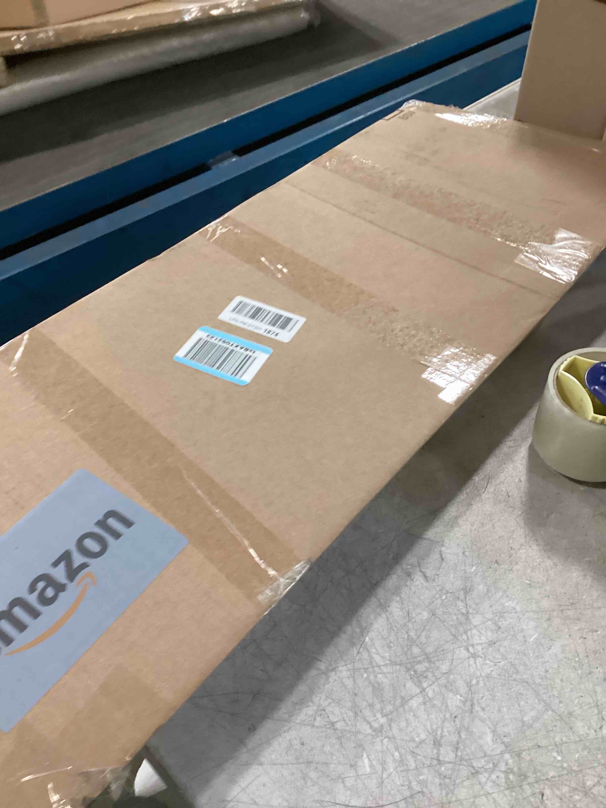 https://s3.amazonaws.com/lotting-images-prod/bidfta/TEA3687041_1746726398319.jpeg