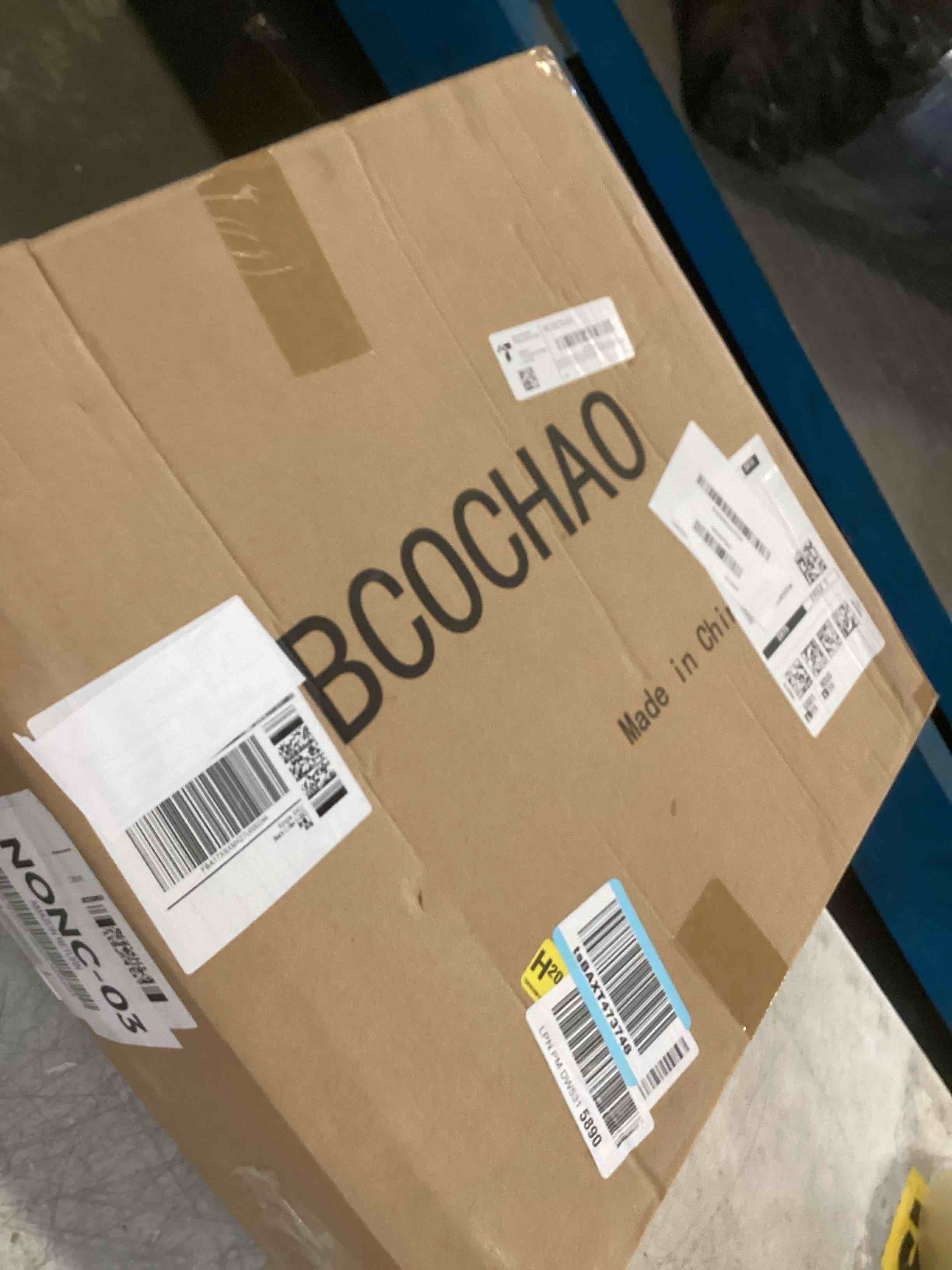 https://s3.amazonaws.com/lotting-images-prod/bidfta/TEA3687205_1746801068688.jpeg