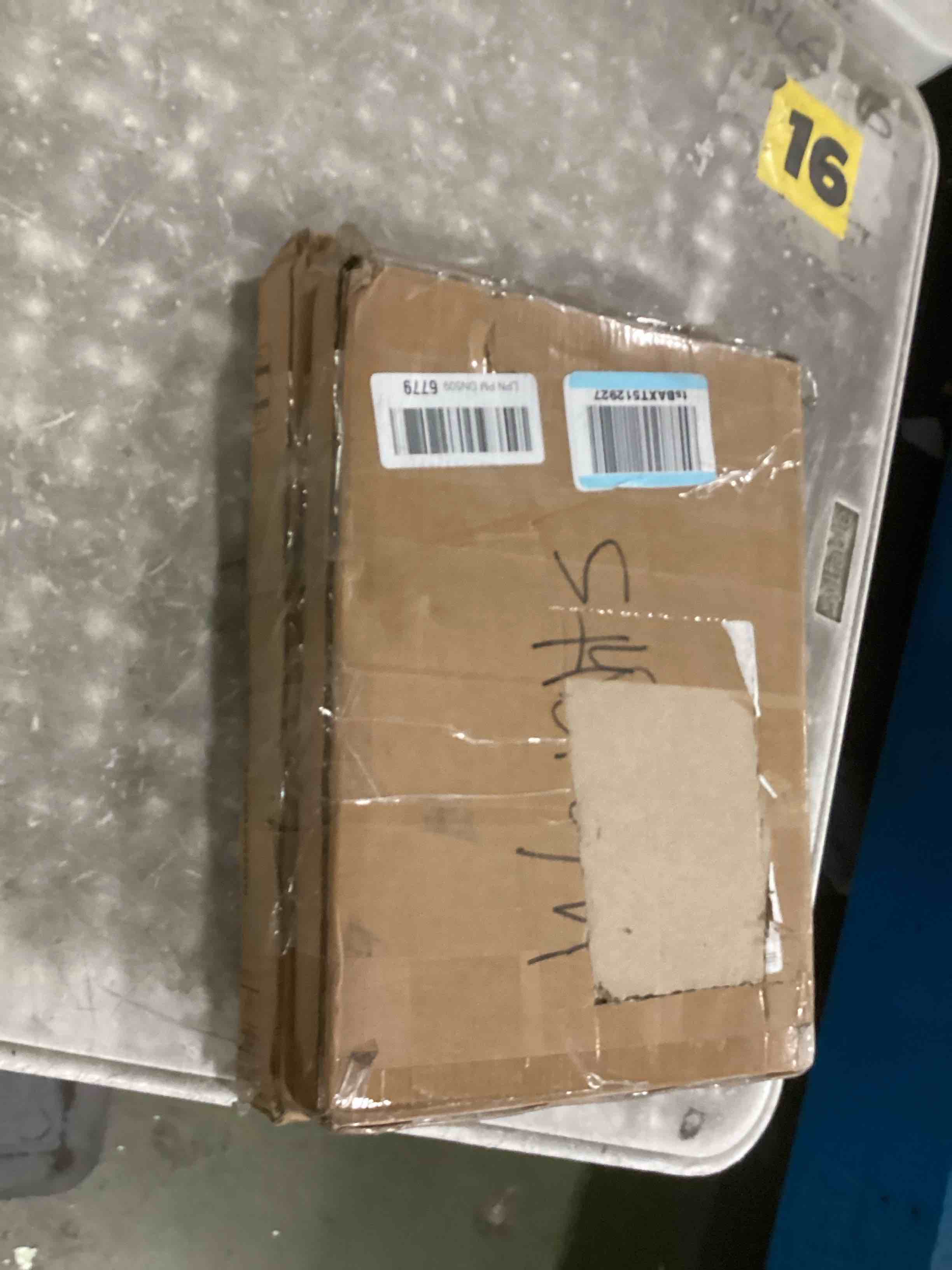 https://s3.amazonaws.com/lotting-images-prod/bidfta/TEA3687515_1747071816858.jpeg