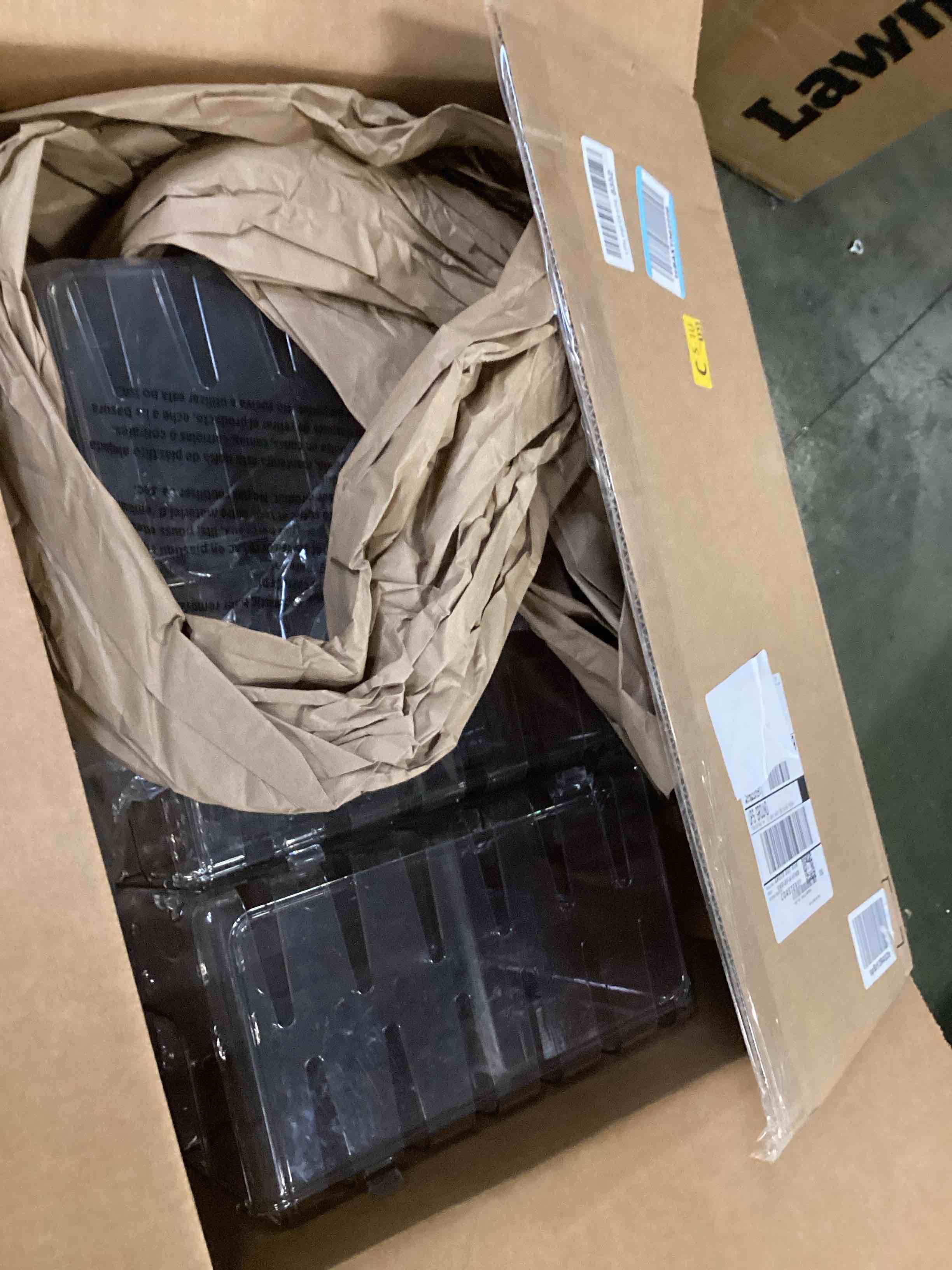https://s3.amazonaws.com/lotting-images-prod/bidfta/TEA3687751_1747159015932.jpeg