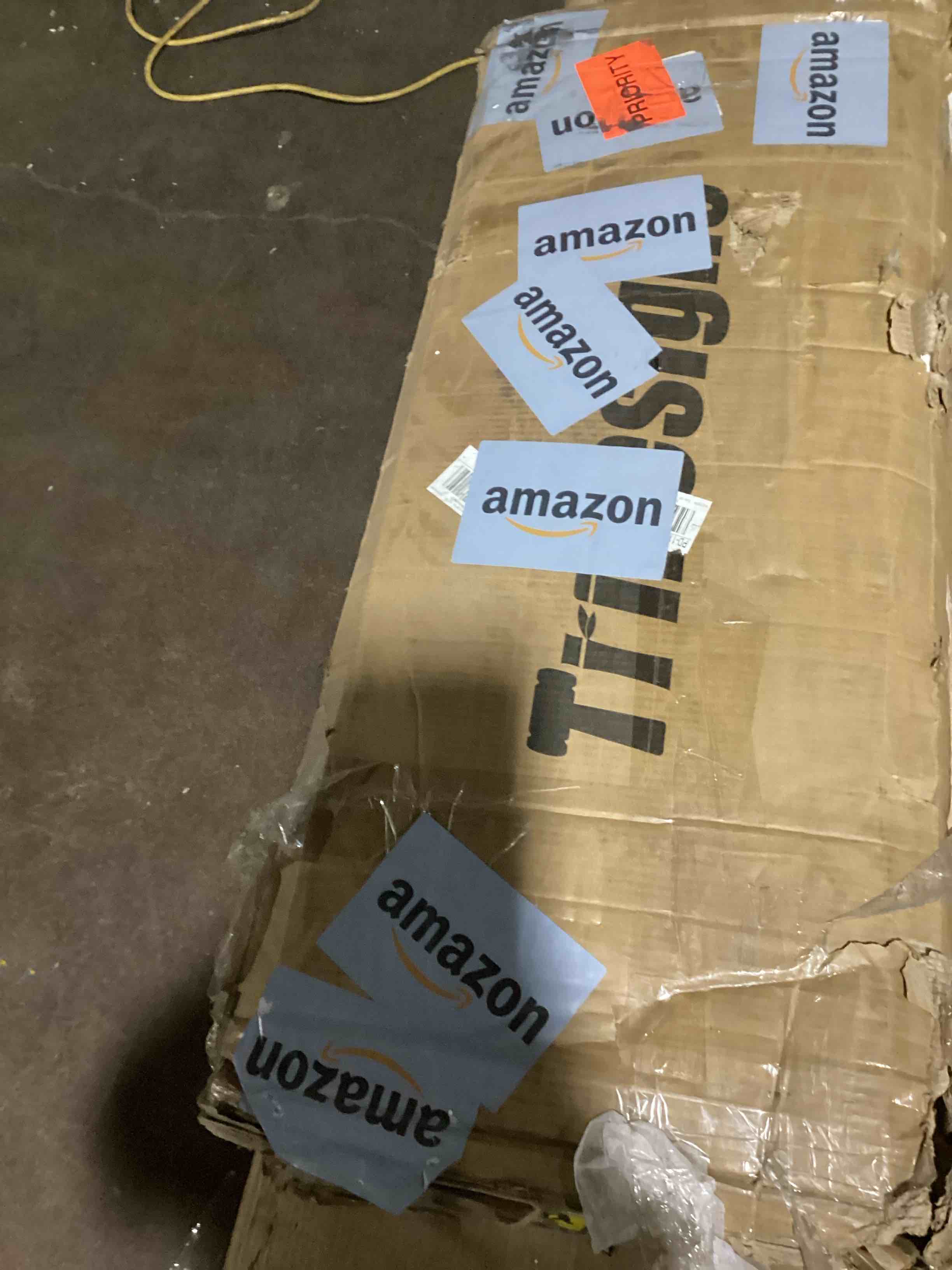 https://s3.amazonaws.com/lotting-images-prod/bidfta/TEA3692089_1756305522206.jpeg